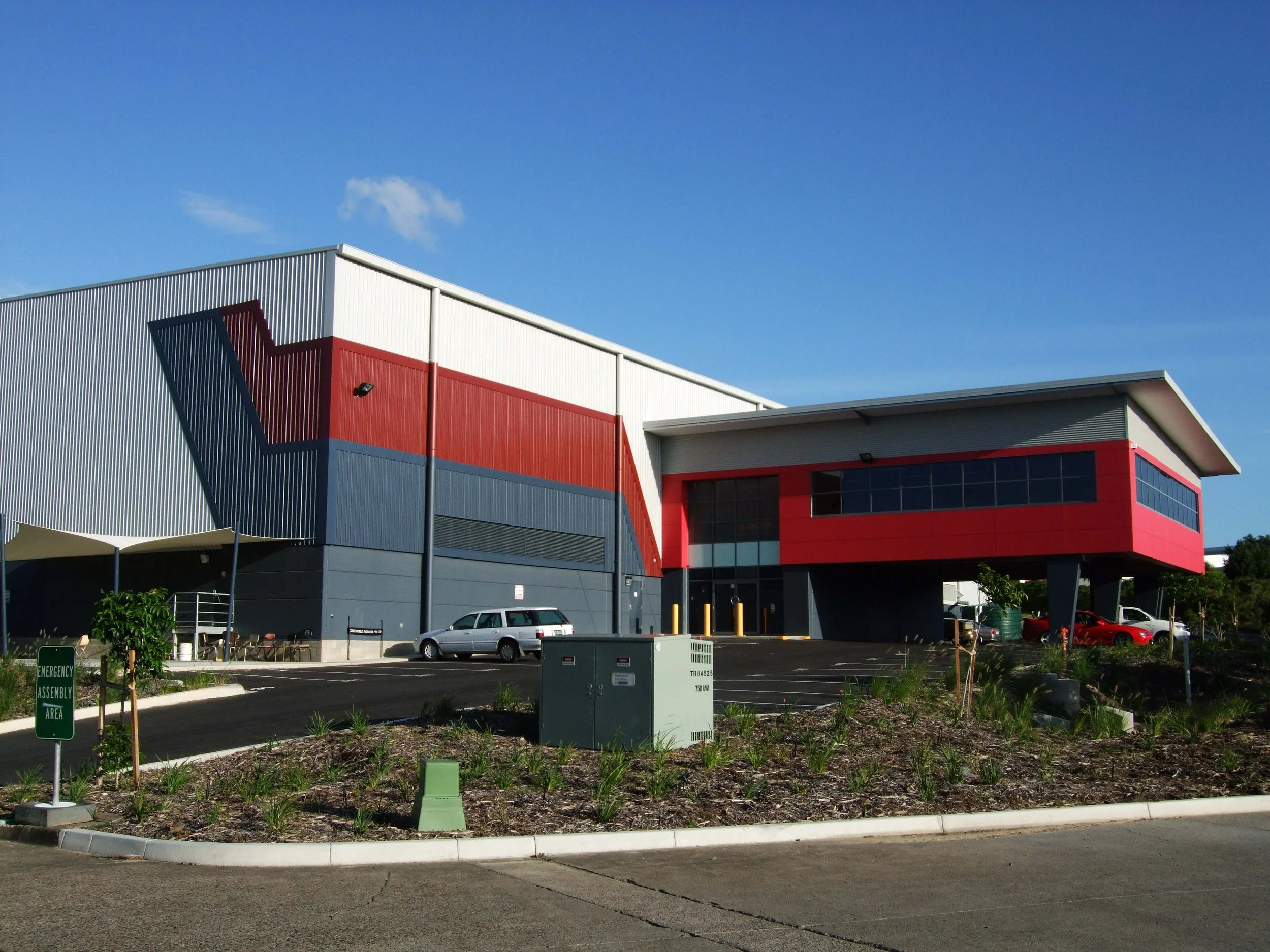goodman-industrial-buildings-brisbane-greenfeild-mowers-jamie-gordon-architect.jpg