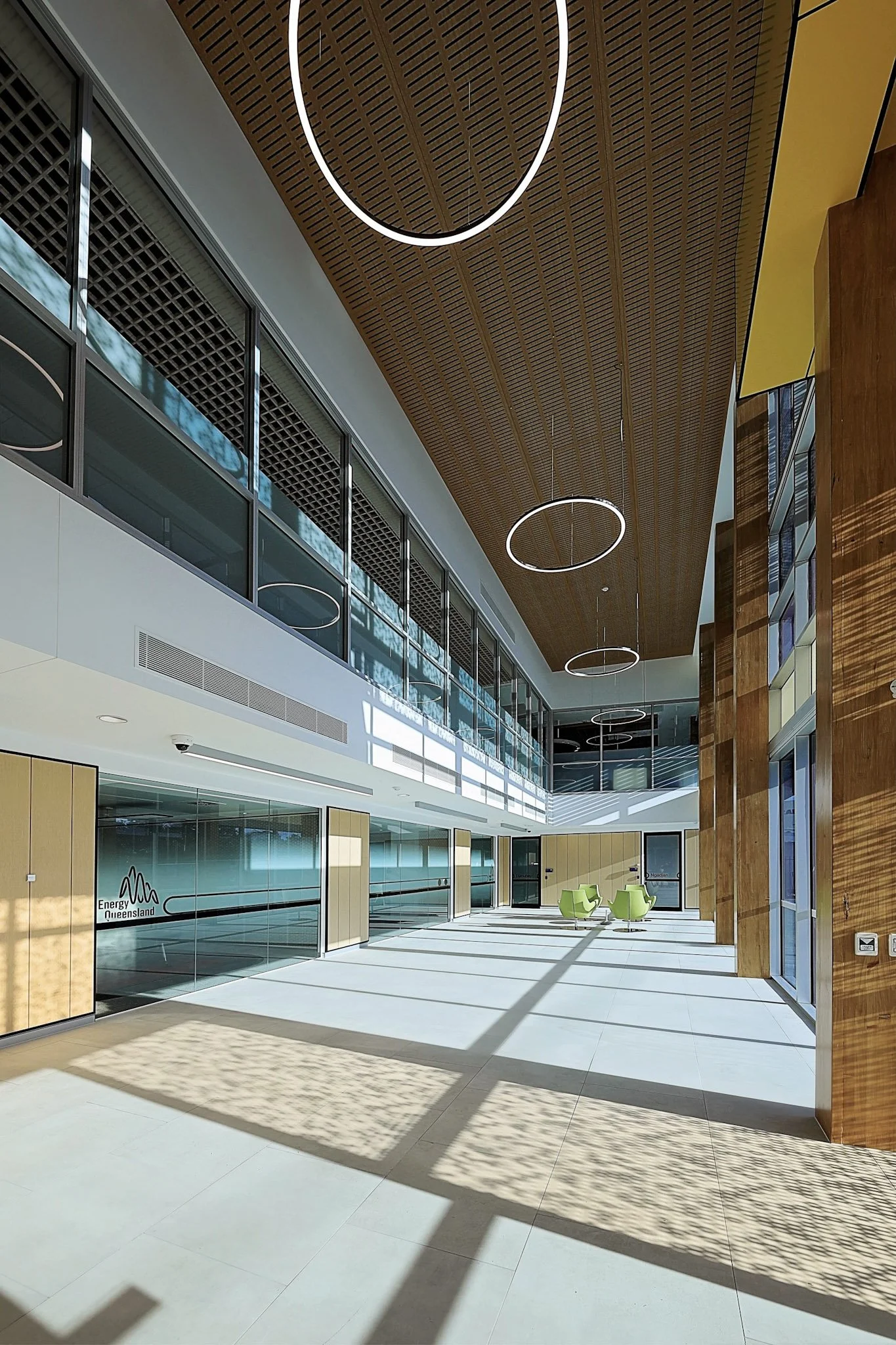 ergon-commercial-building-cairns-foyer-ggi-architects.jpg