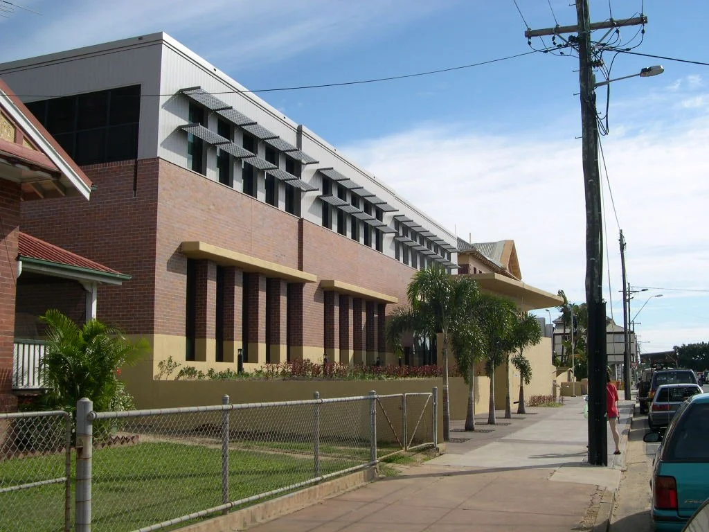 mackay-courthouse-extension-refurbishment-street-elevation-mackay-jamie-gordon-architect.JPG