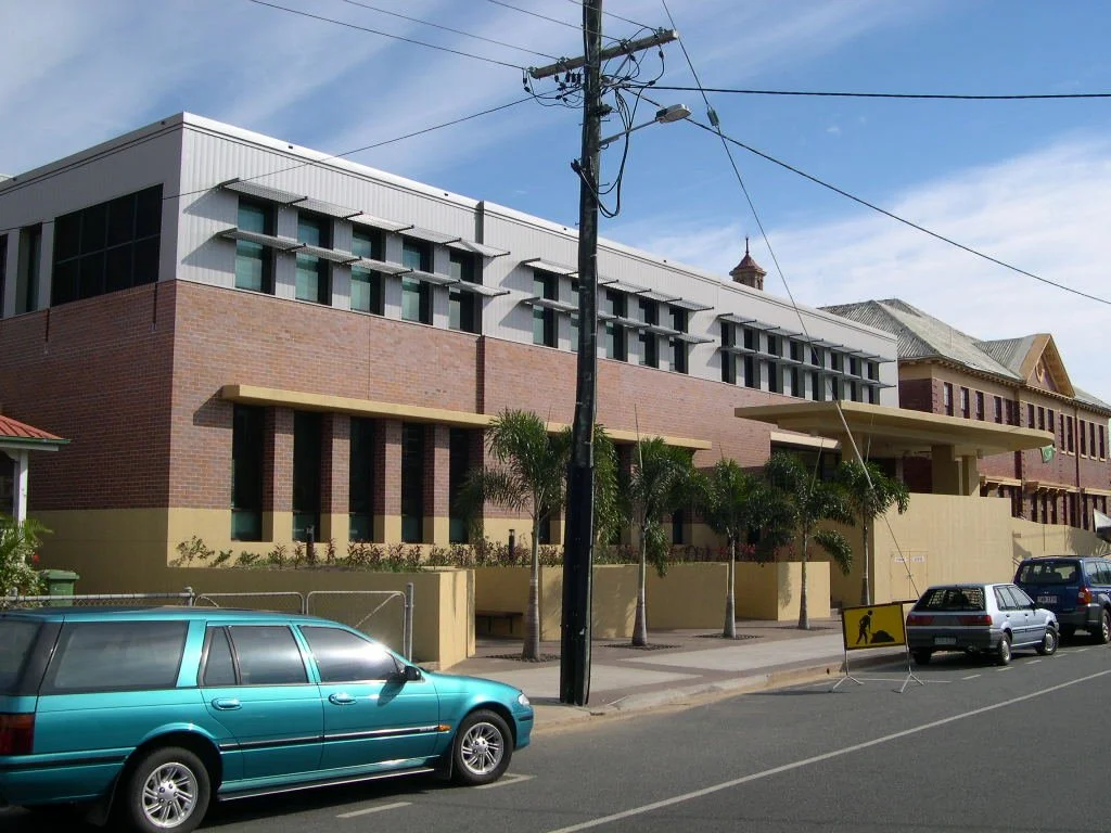 mackay-courthouse-extension-refurbishment-street-frontage-mackay-jamie-gordon-architect.JPG