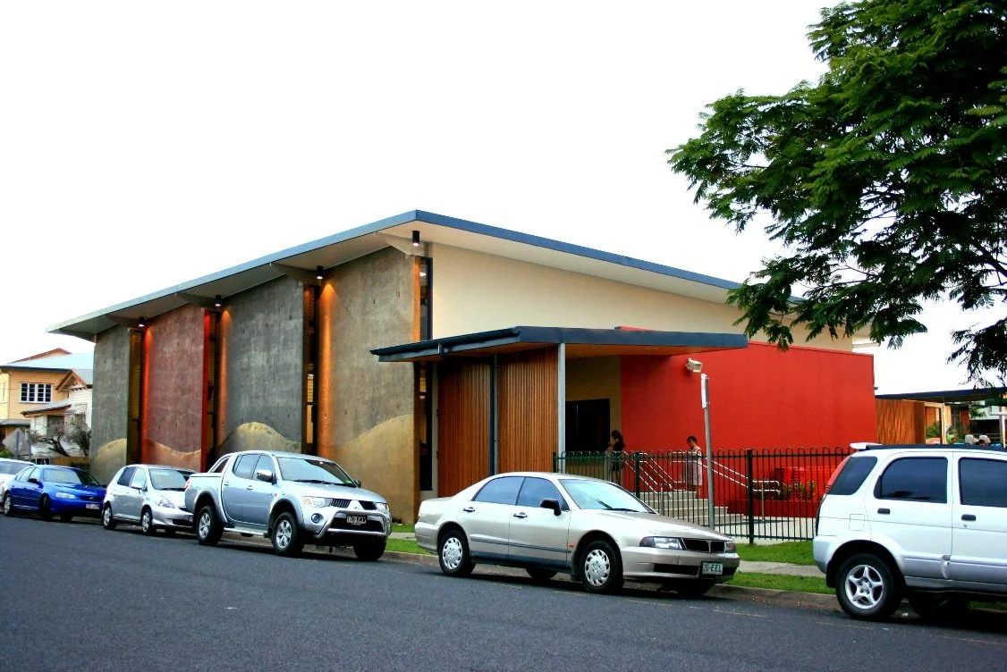 performing-arts-saint-josephs-school-cairns-street-ggi-architects.jpg