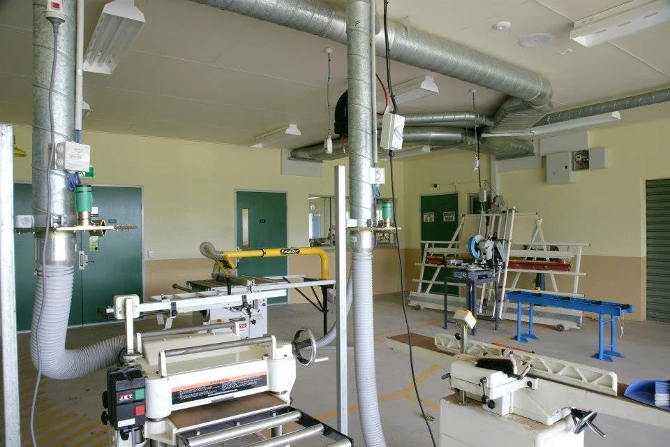 redlynch-college-school-cairns-industrial-ggi-architects.jpg