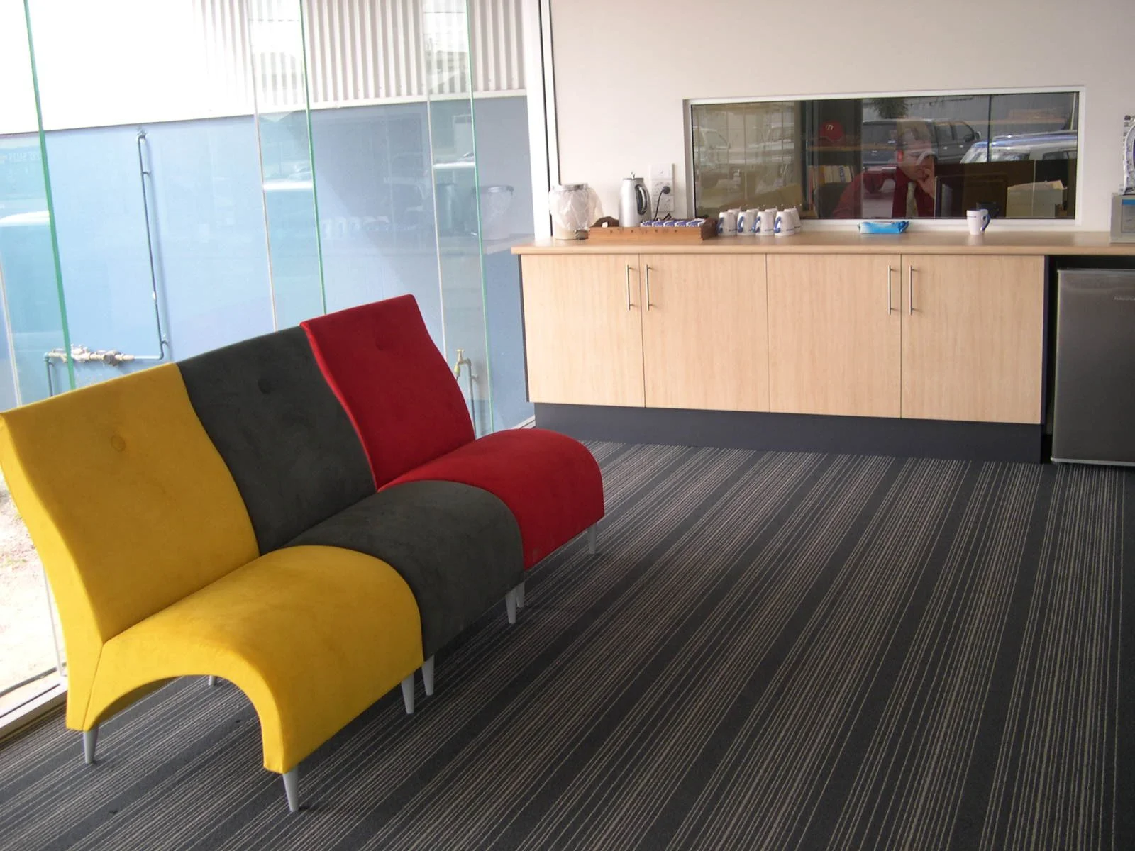 macky-mazda-dealership-service-jamie-gordon-architect.JPG