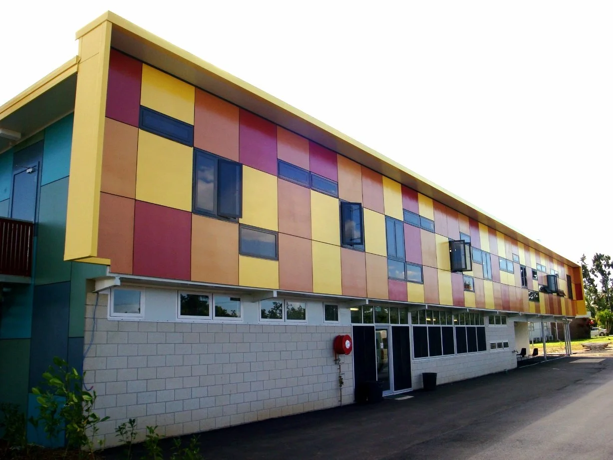 backpackers-hostel-innisfail-front-view-ggi-architects.JPG