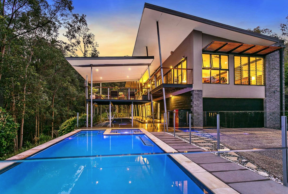 hinterland-house-seascape-ave-talia-pool-jamie-gordon-architect.png