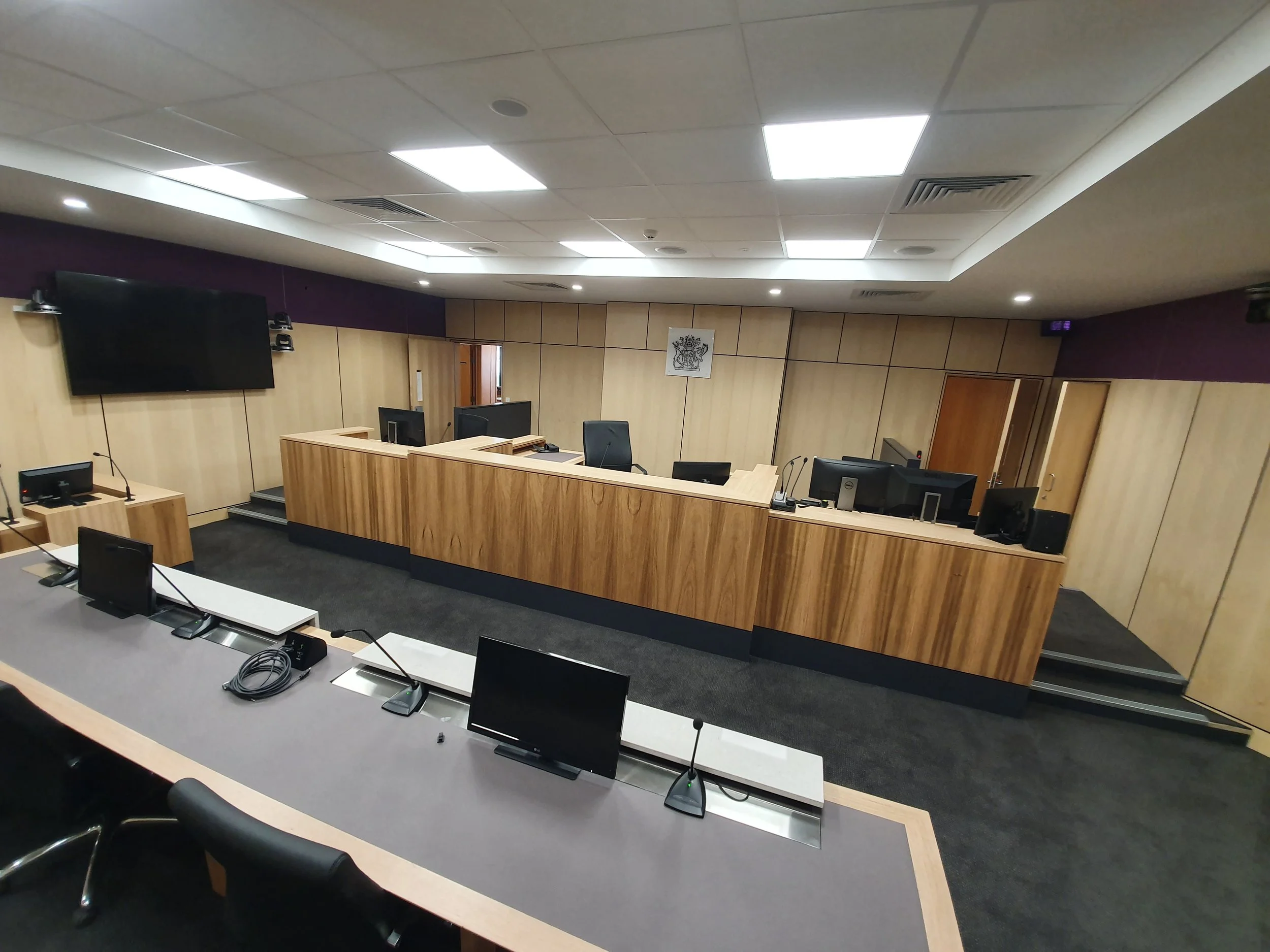 beenleigh-court-house-dv-area-magistrates-bench-beenleigh-jamie-gordon-architect.jpg