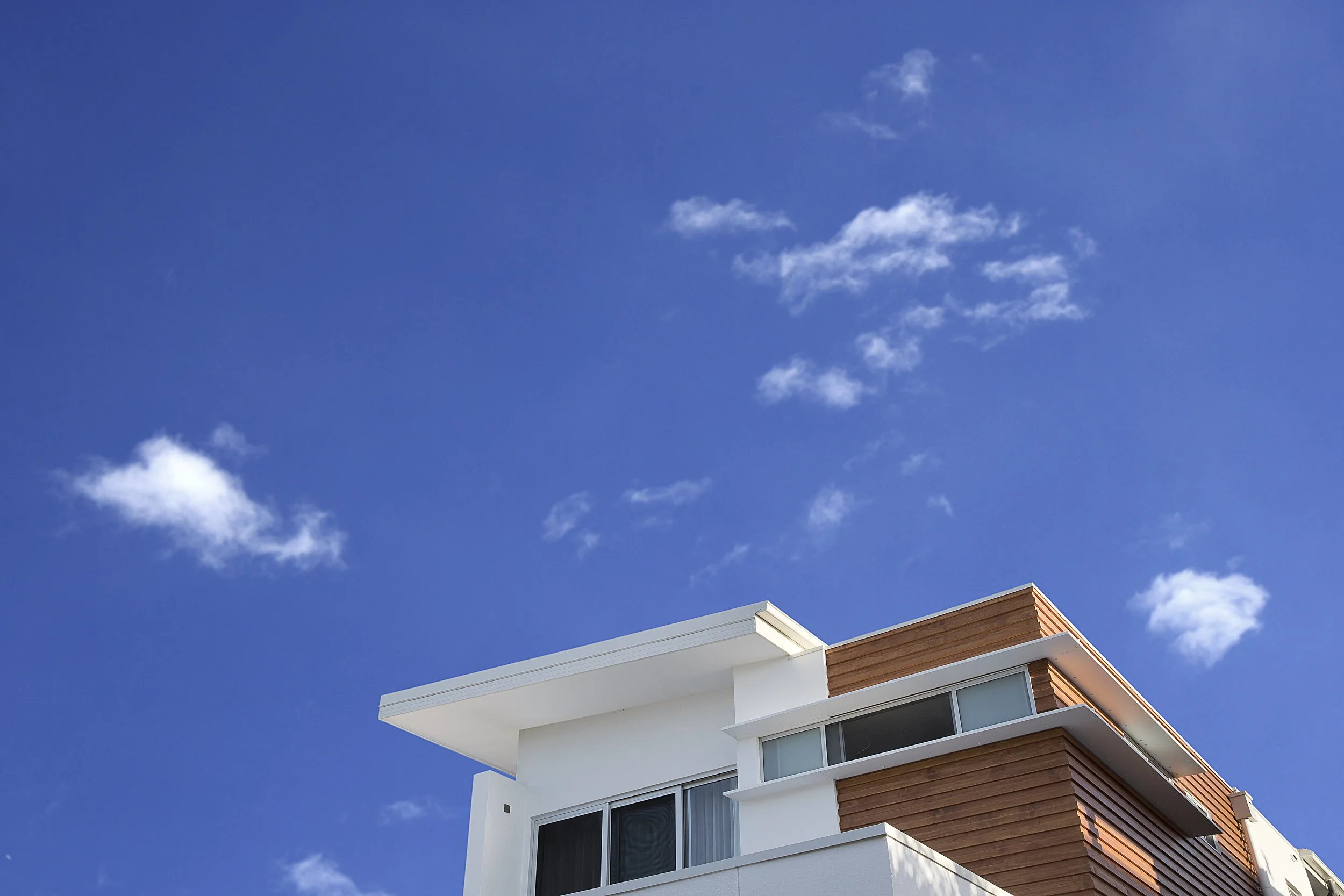 arthur-street-house-mermaid-beach-queensland-roof-top-jamie-gordon-architect.jpg