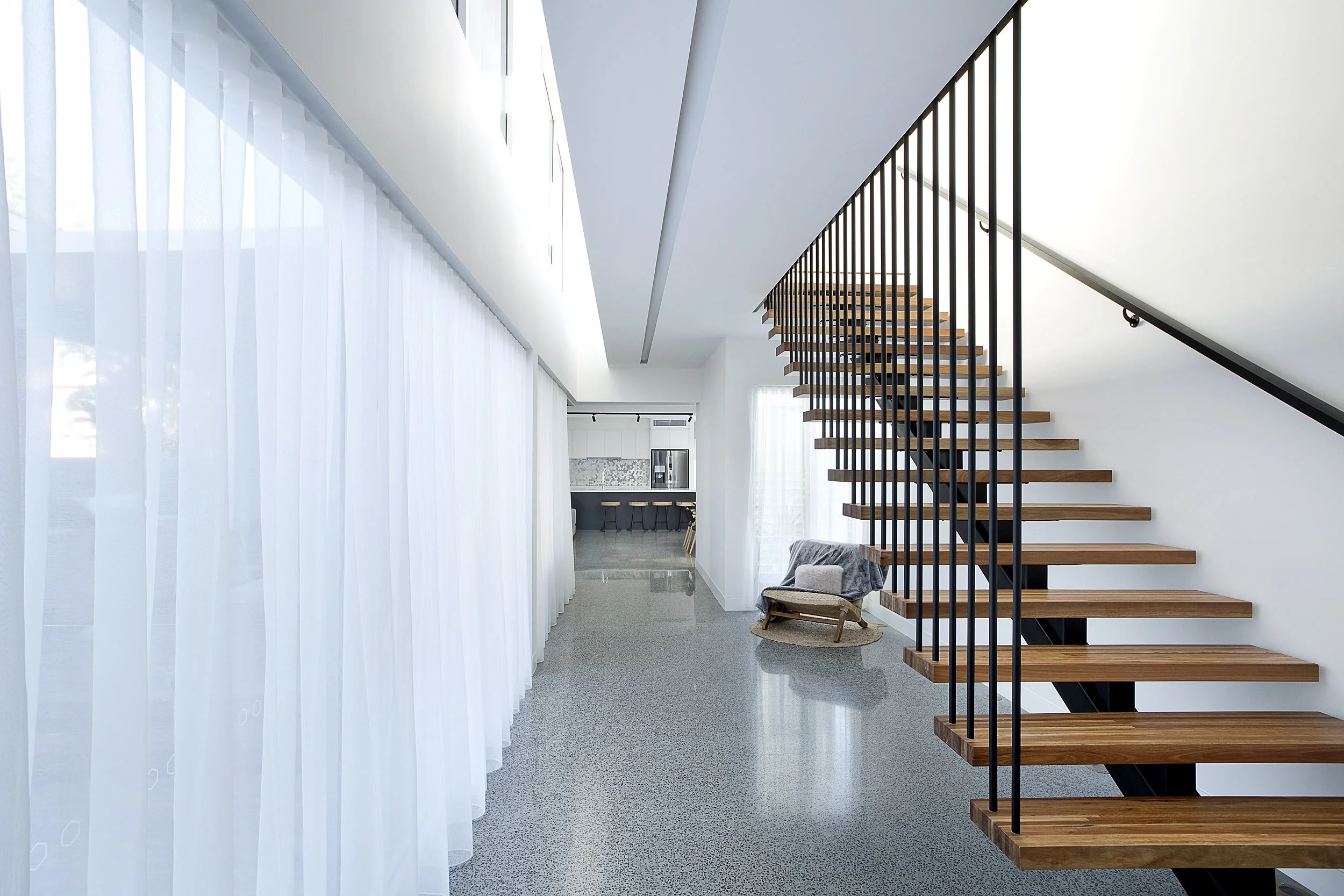 arthur-street-house-mermaid-beach-queensland-stair-jamie-gordon-architect.jpg