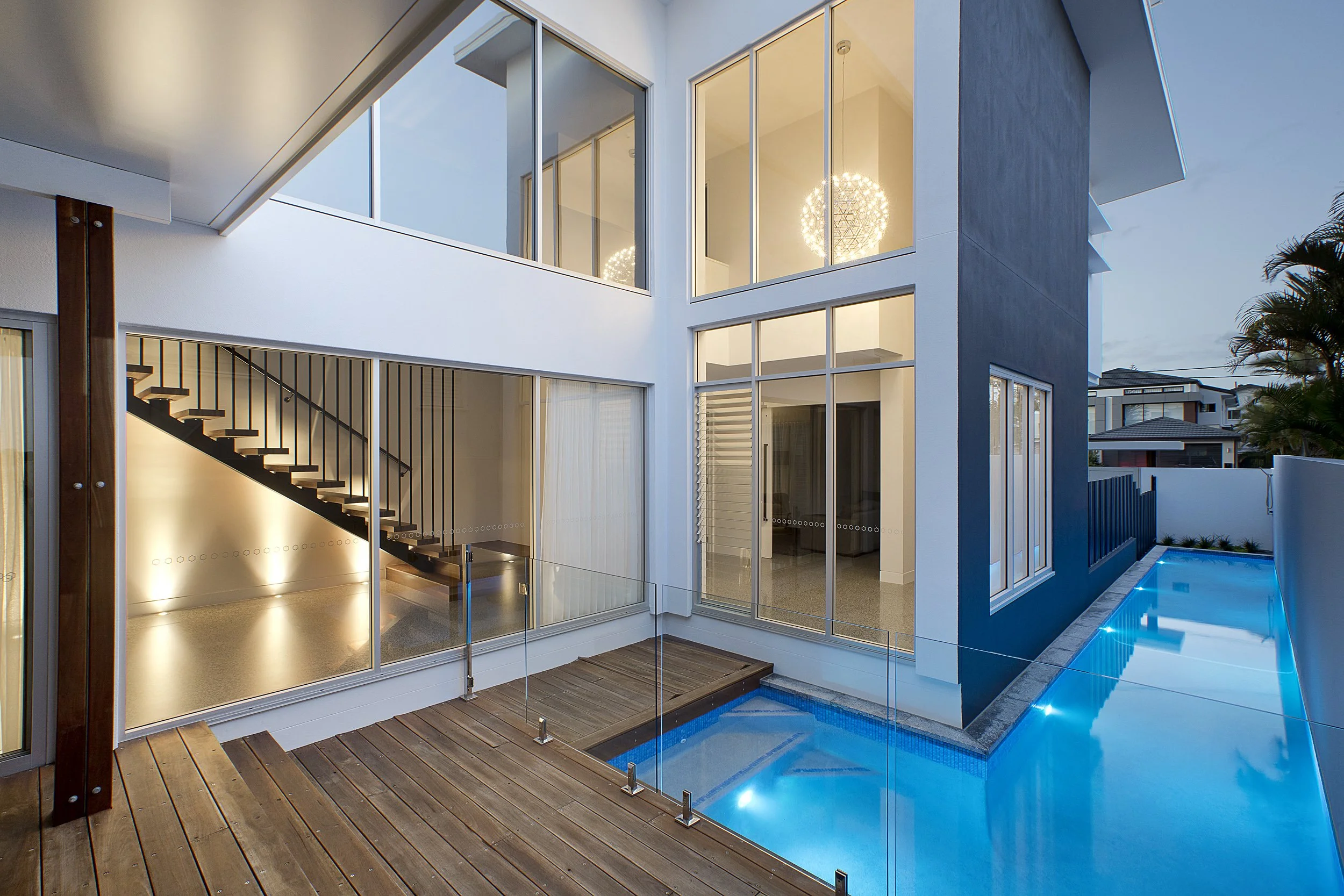 arthur-street-house-mermaid-beach-queensland-pool-jamie-gordon-architect.jpg