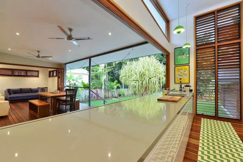 hall-street-house-cairns-kitchen-ggi-architects.JPG