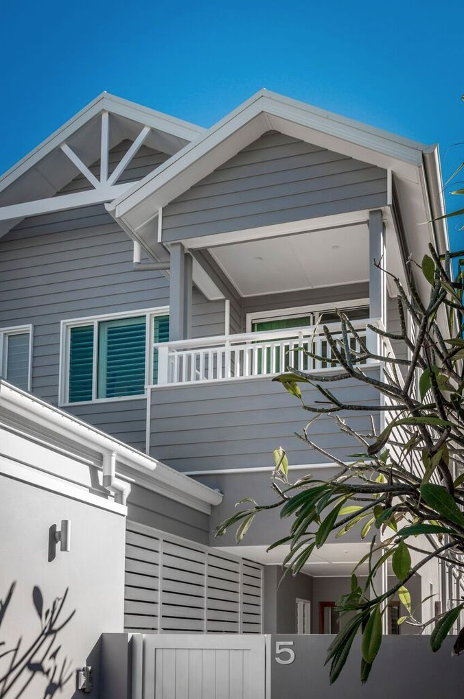 tamborine-street-house-mermaid-beach-details-jamie-gordon-architect.png