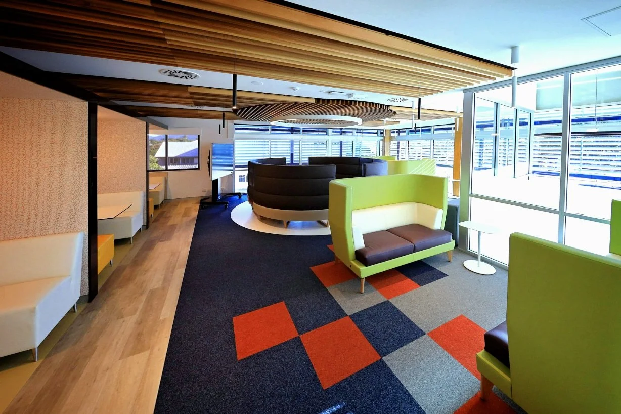 ergon-commercial-building-cairns-lounge-ggi-architects.jpg