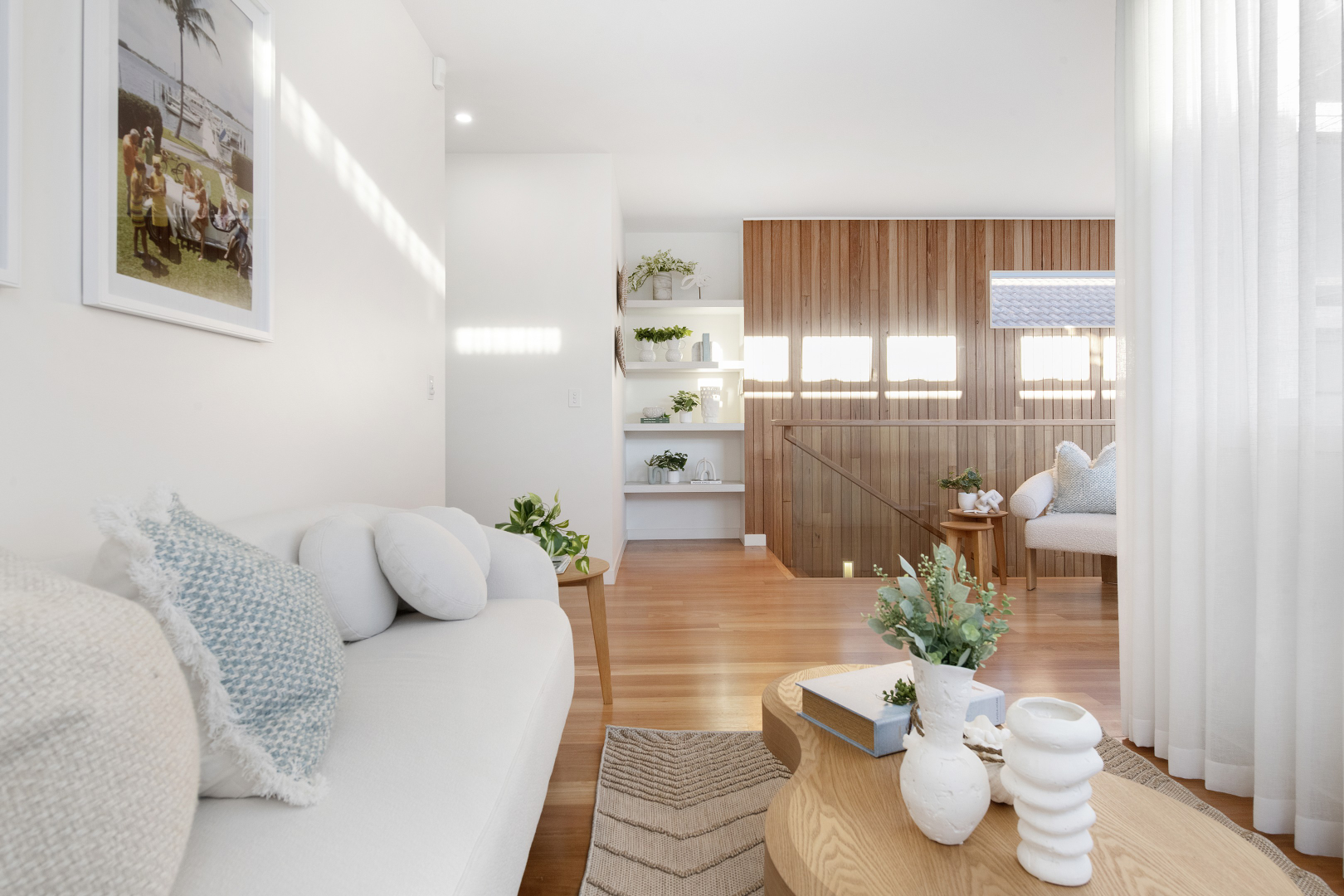 arthur-street-house-B-mermaid-beach-retreat-jamie-gordon-architect.png