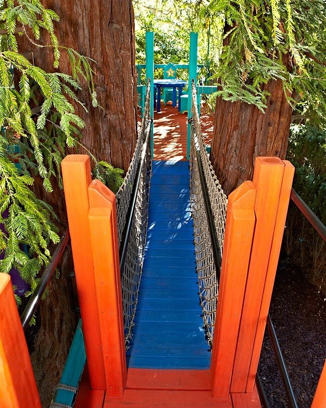 Follow the colorful bridge to all day play! 

#treehouse #treehousebuilder #treefort #kidstreehouse #kidstreefort #treehouselife #treehouseretreat #kidsfort #woodtreehouse #woodbridge #swingingbridge #playfort #backyardtreehouse #backyardfort #backya