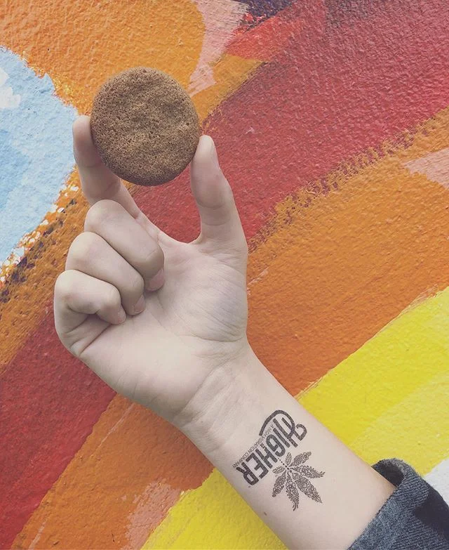 Clean. Compliant. Gluten-Free Edibles. 🌿
.
.
.
.
.
#glutenfree #santacruz #capitola #soquel #edibles #gfedibles #ediblecookies #santacruzweed #ganja #thccookies #santacruzstoner #highsociety #831 #cookiemonster #10mg #cannabiscommunity #sativa #hybrid #activestoner #puffpuffpass #medicalmarijuana #goodvibesonly #santacruzcommunity #cbd #thc #aptos