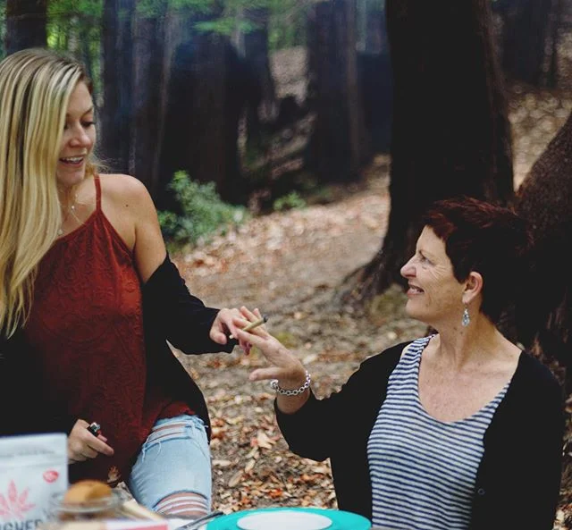 Like Mother, Like Daughter. ❤️
📸: @ashleyplumlee .
.
.
.
.
#glutenfree #santacruz #edibles #gfedibles #ediblecookies #santacruzweed #thccookies #santacruzstoner #highsociety #831 #cookiemonster #glutenfreeedibles #hybrid #activestoner #goodvibesonly #santacruzcommunity #womenowned #femaleowned #buyweedfromwomen