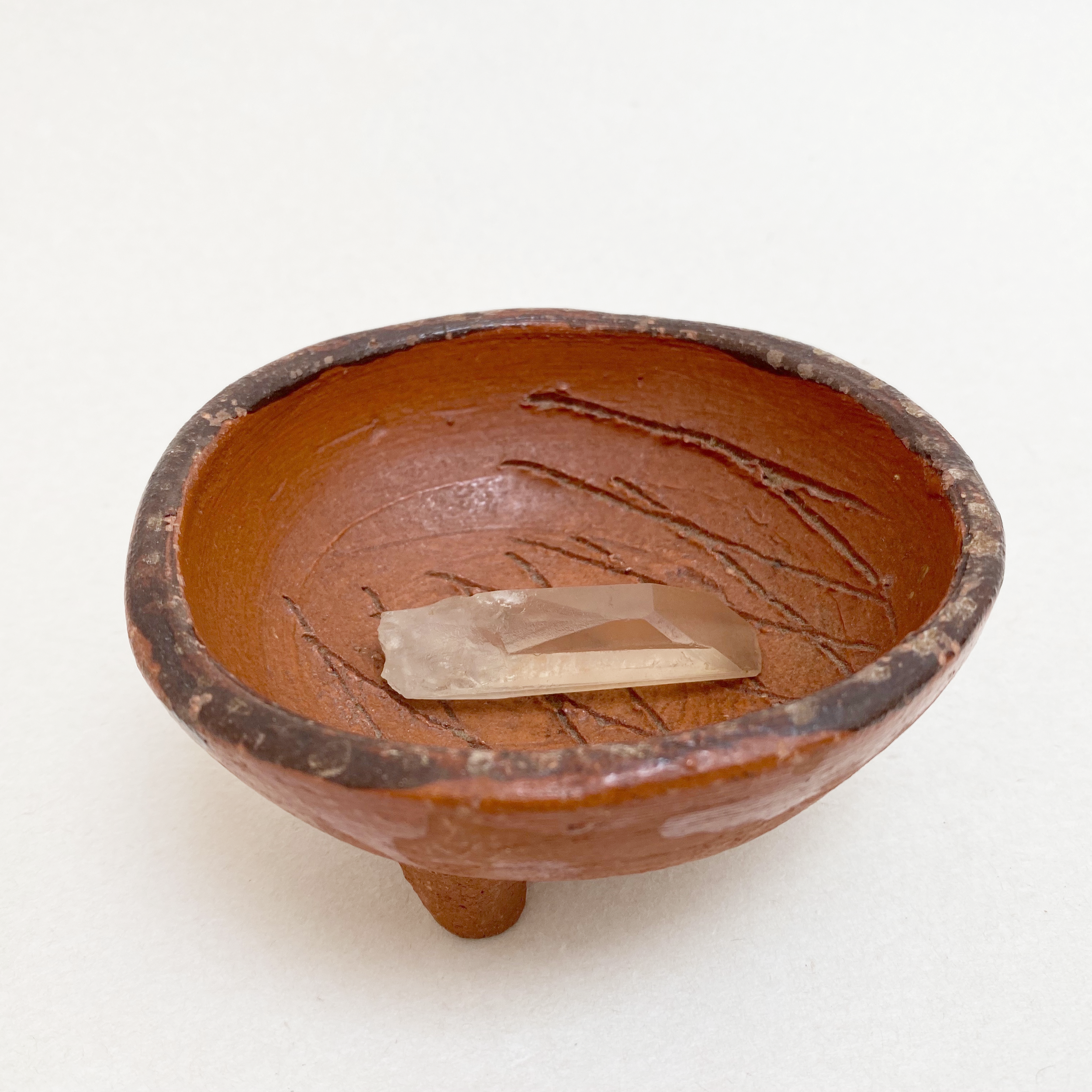 Crystal_Voyager_Vintage_red_clay_bowl_4