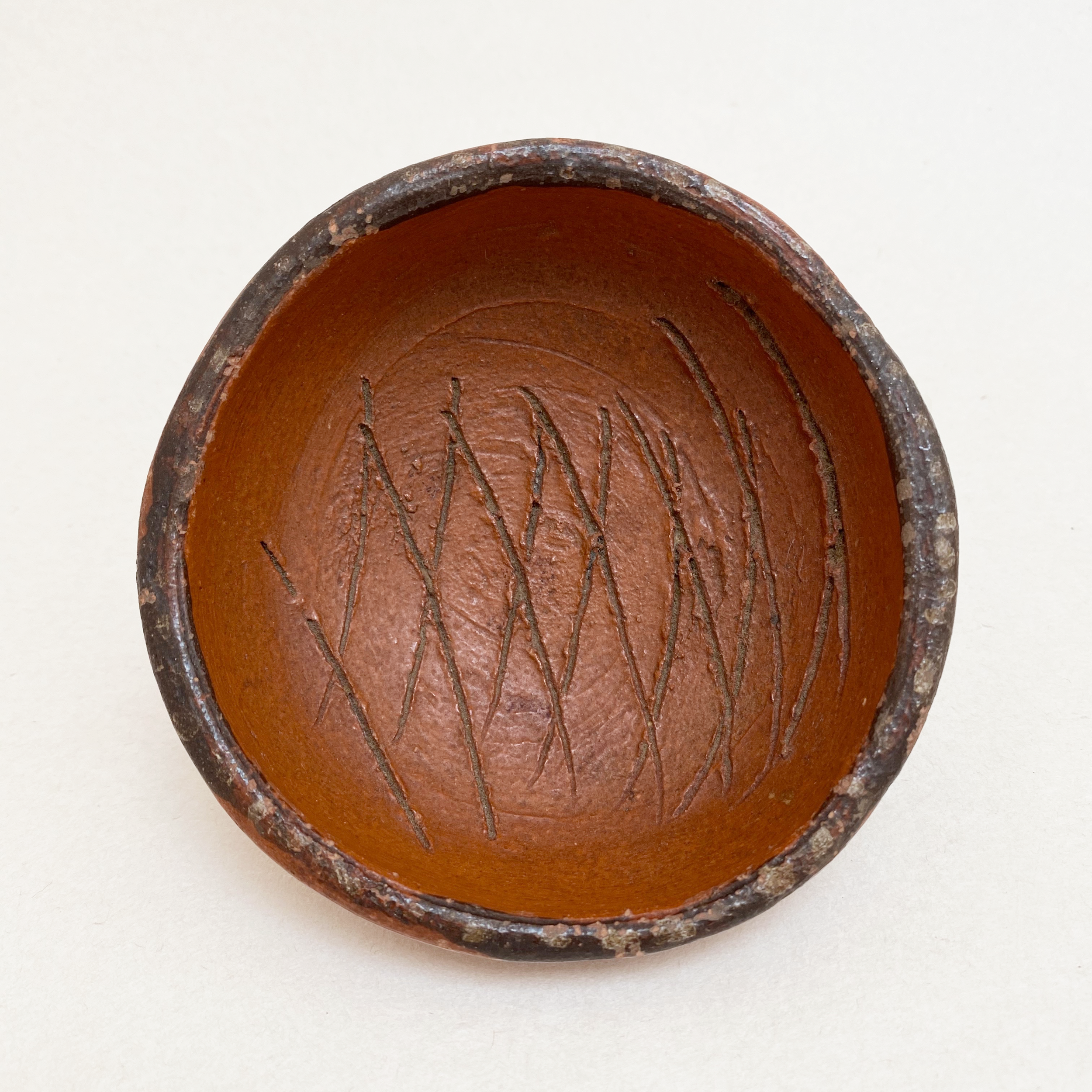Crystal_Voyager_Vintage_red_clay_bowl_2