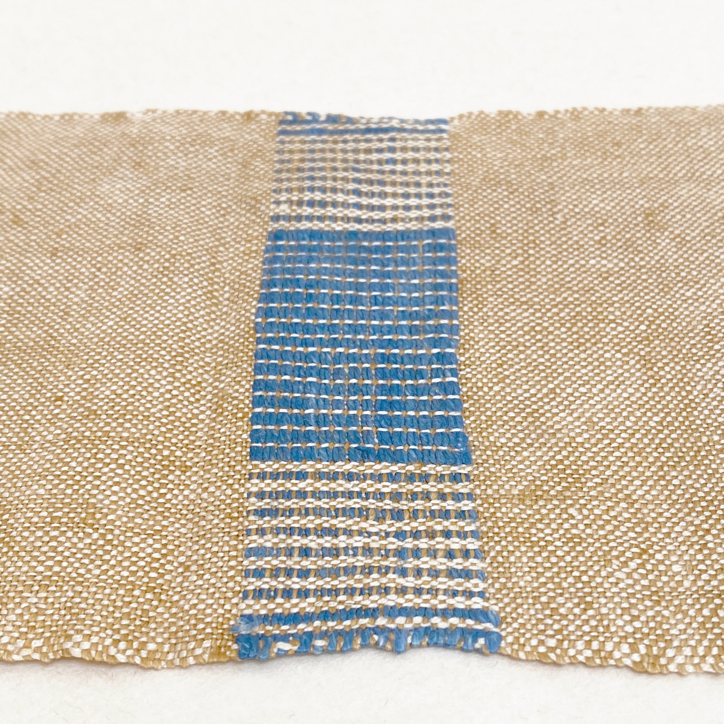 Crystal_Voyager_Vintage_Mini_Weaving_3