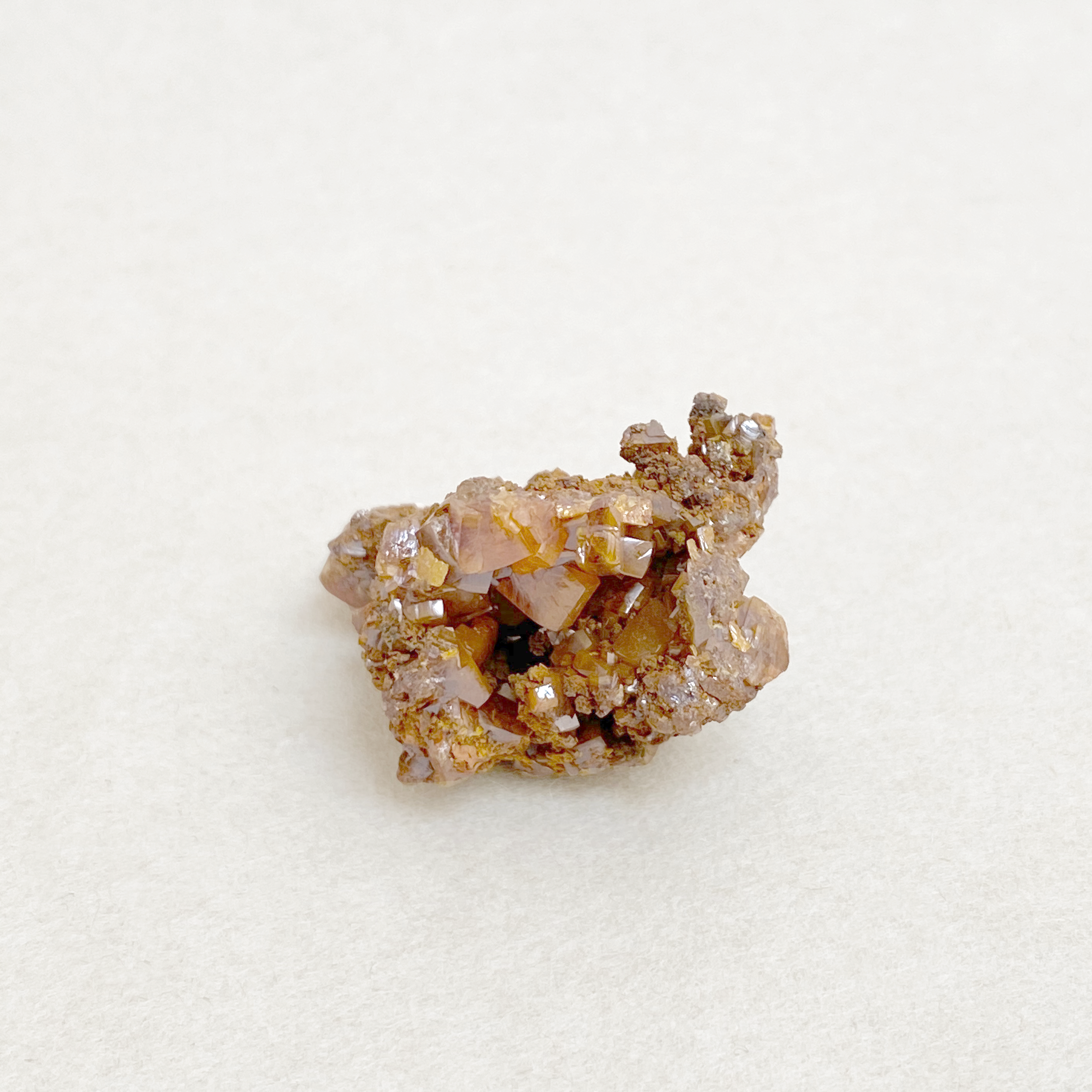61-327_Wulfenite_2.png