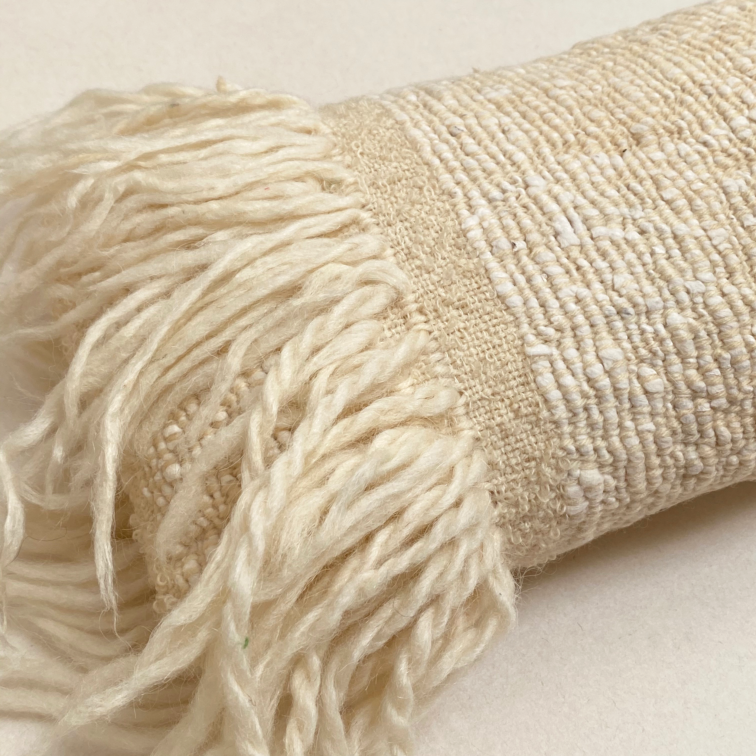 VS-OB-26_Pillow_1_3.png