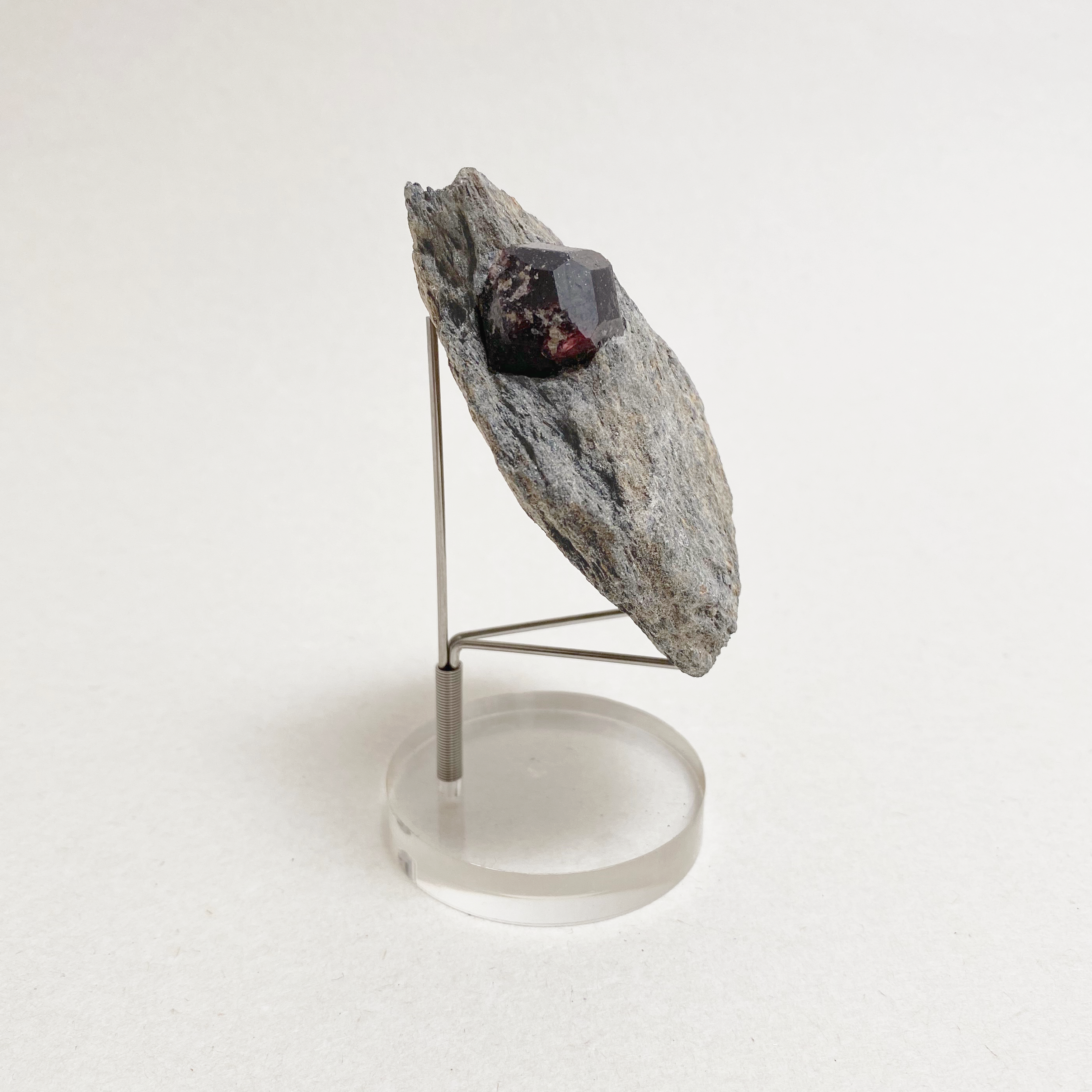 384_Garnet_3b.png