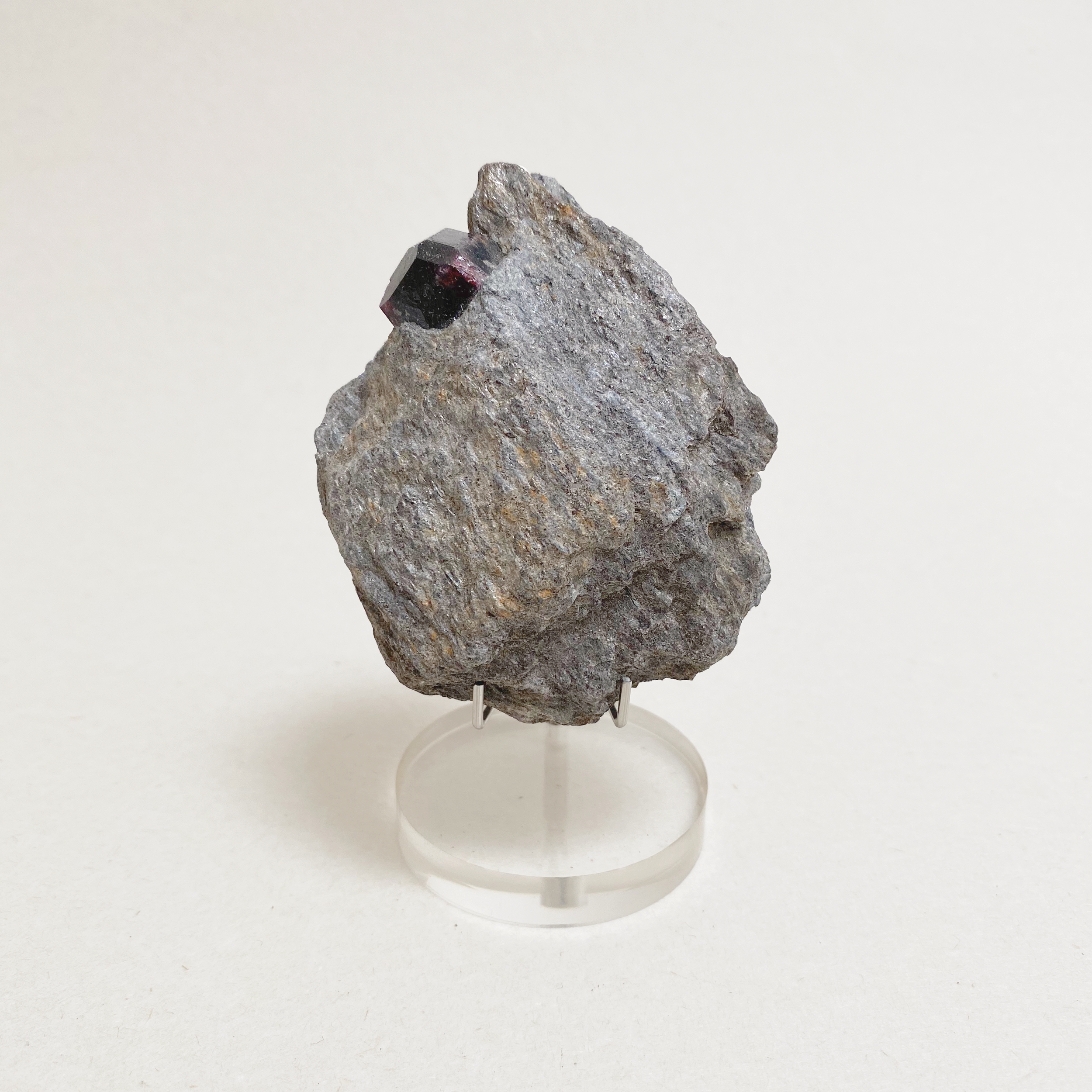 384_Garnet_2b.png