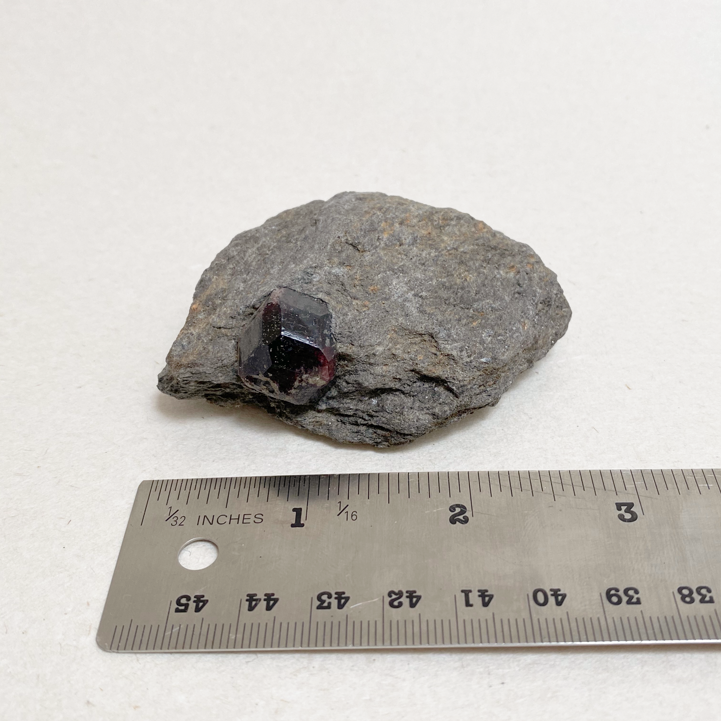 384_Garnet_4b.png