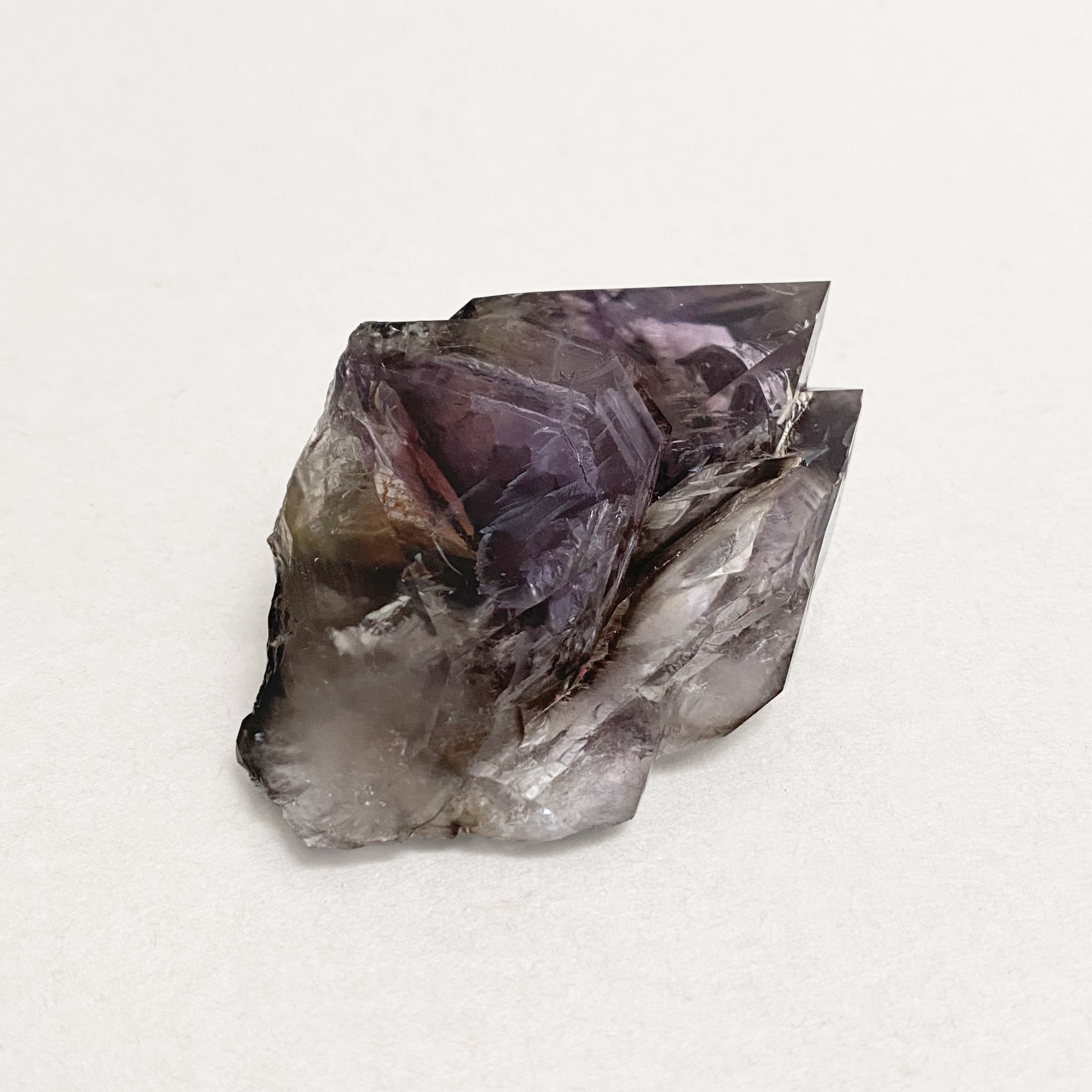 136-400_Elestial_Amethyst_1.png