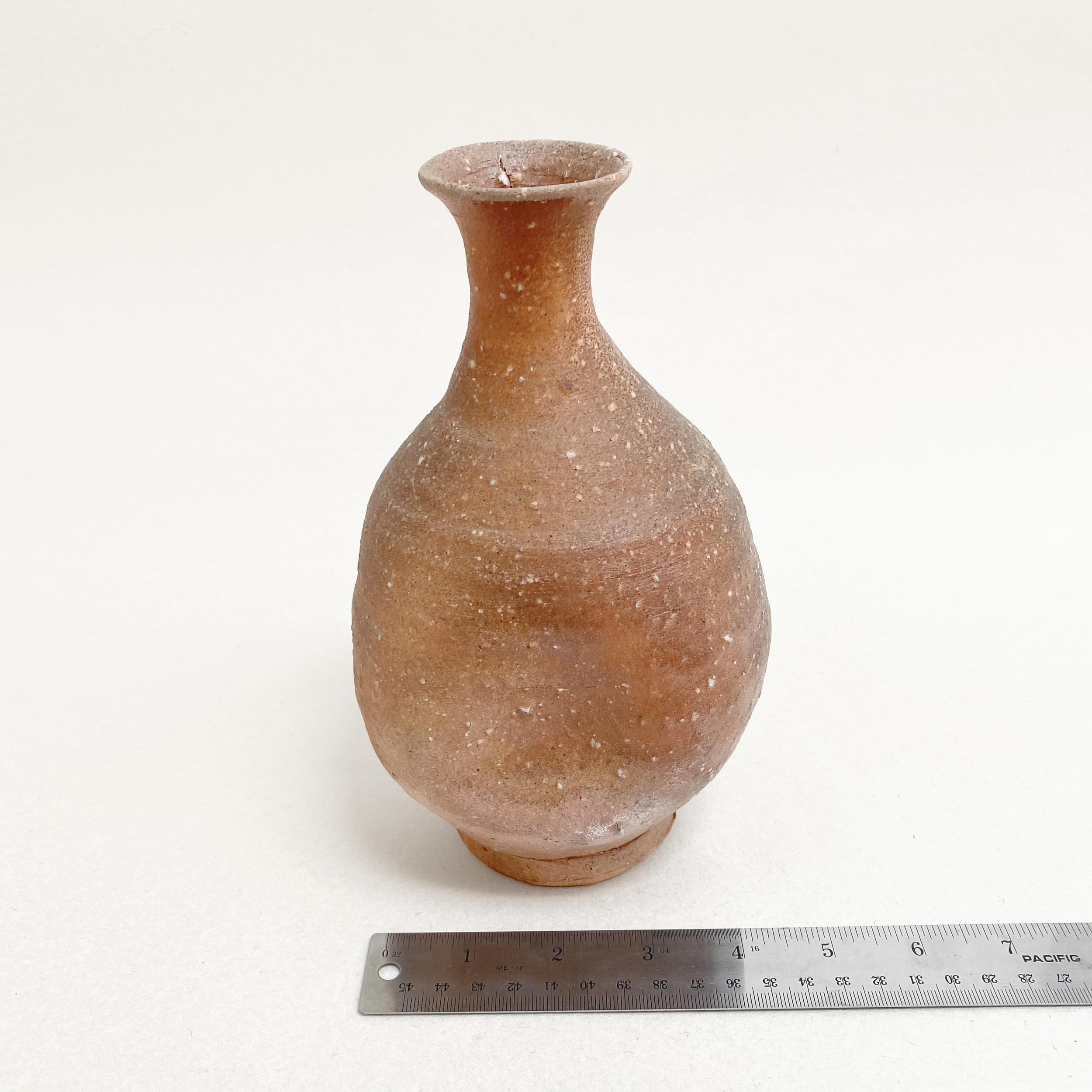 VS-CER-25_Vase_7.png