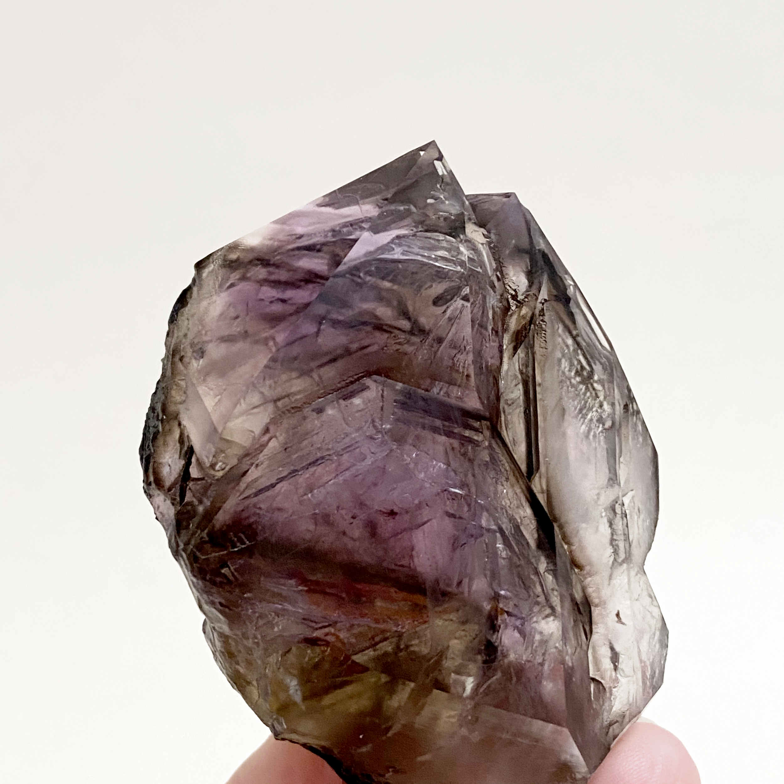 136-400_Elestial_Amethyst_4.png