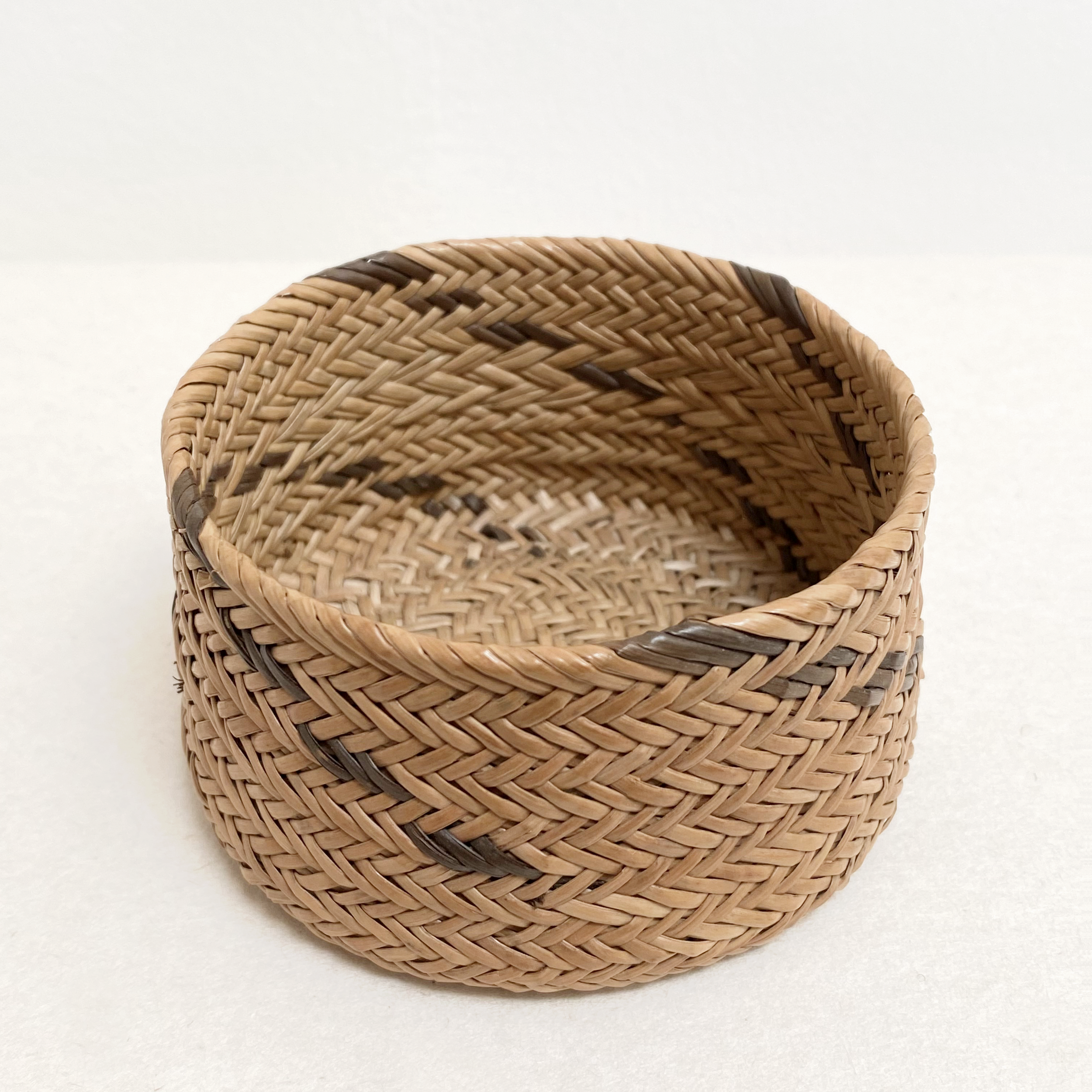 VS-OB-49_Basket_2.png