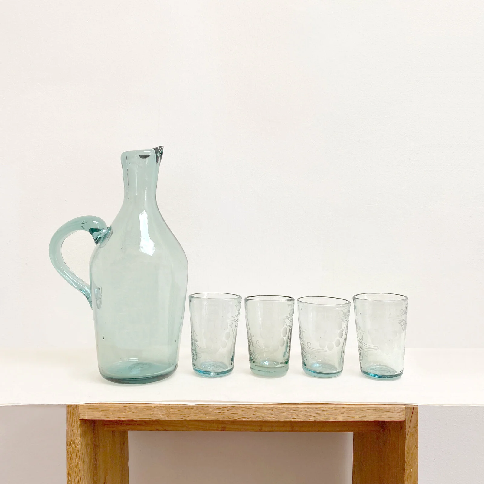 VS-OB-65_Pitcher_Glasses_1.jpg