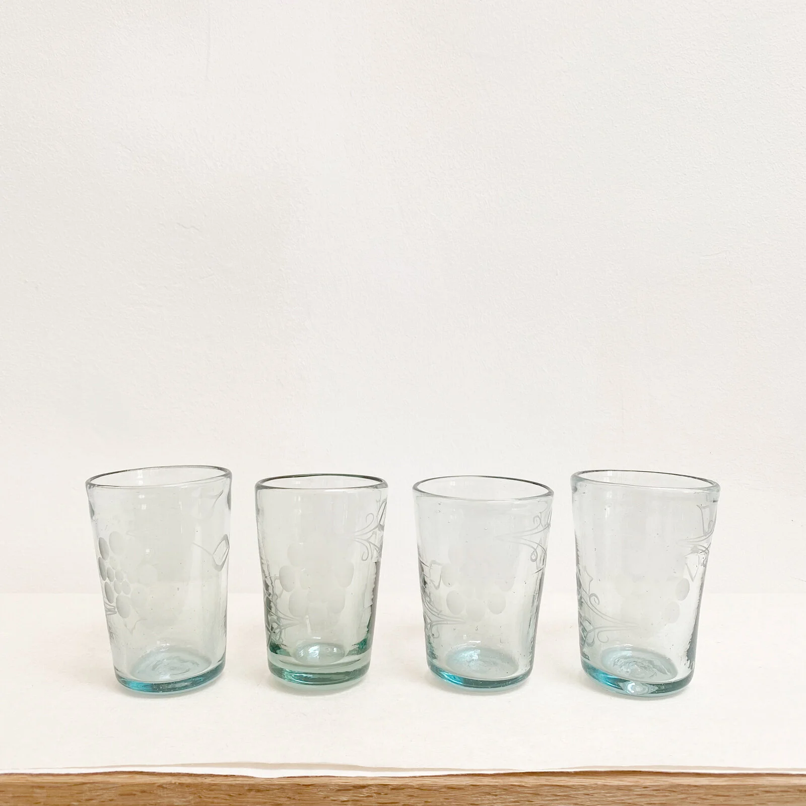 VS-OB-65_Pitcher_Glasses_3.jpg