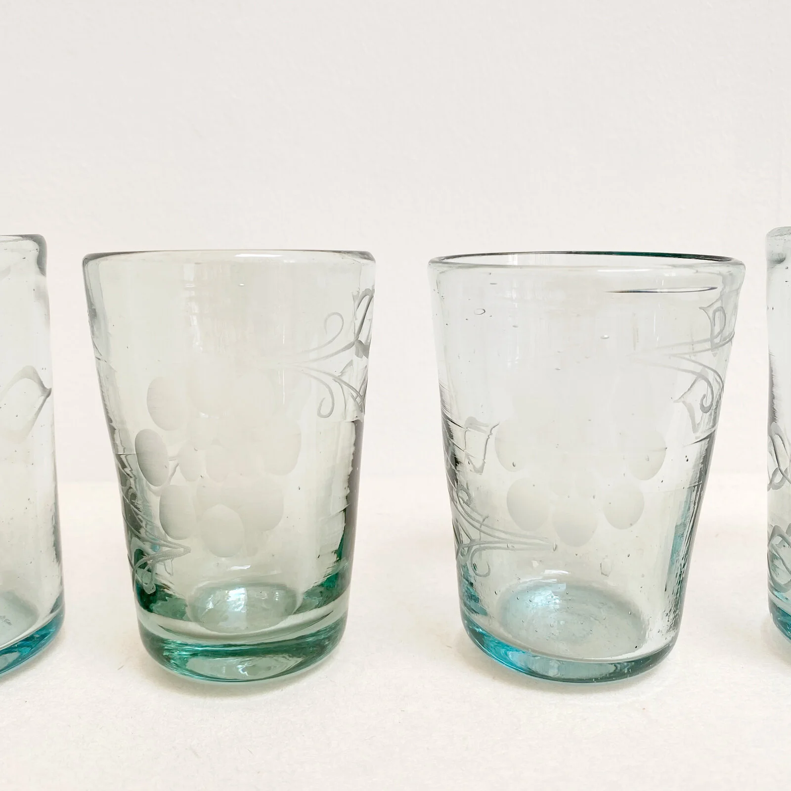 VS-OB-65_Pitcher_Glasses_4.jpg