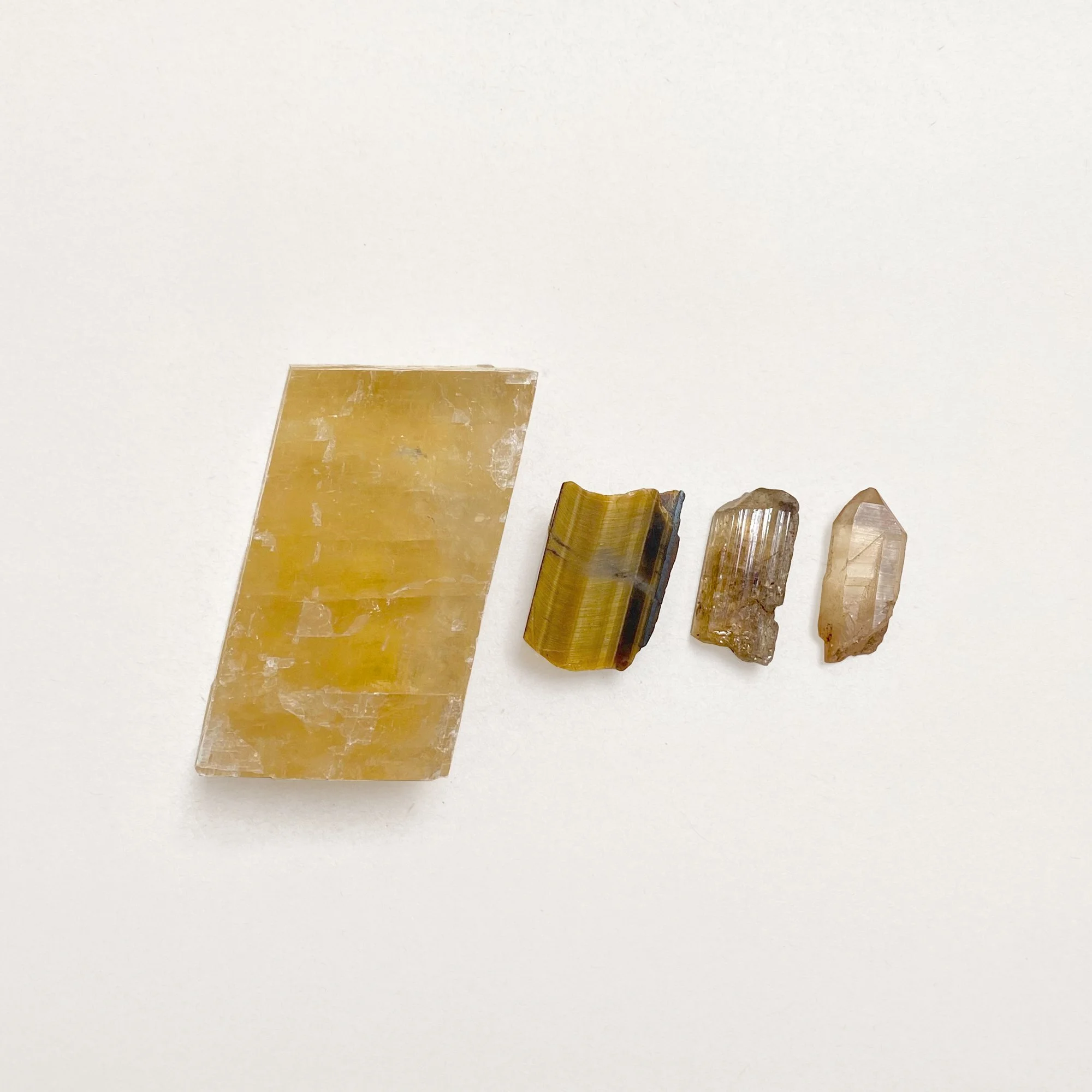 Crystal_Voyager_3B_Manifestation_Stones_1.jpg