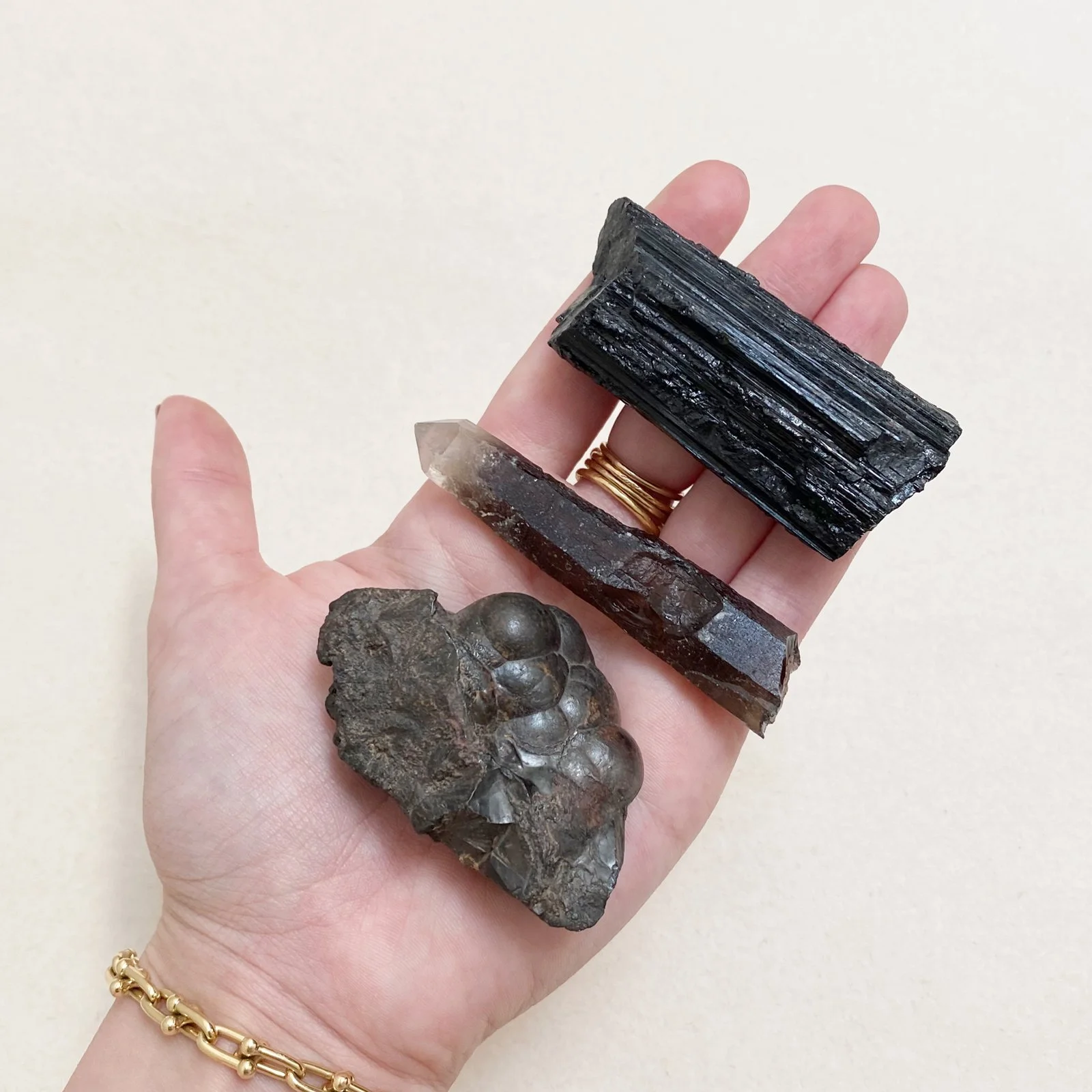 Crystal_Voyager_1_Grounding_Stones_Set_A_2.jpg