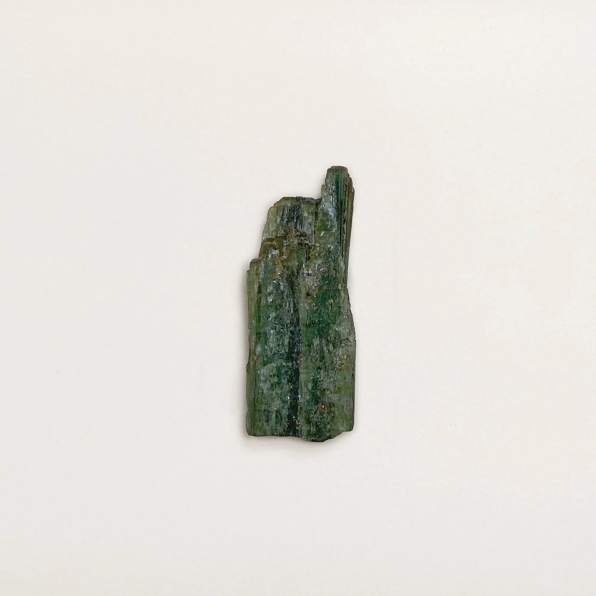 623-Crystal_Voyager_Ethical_Green_Tourmaline_for_sale_Brazil_4.jpg