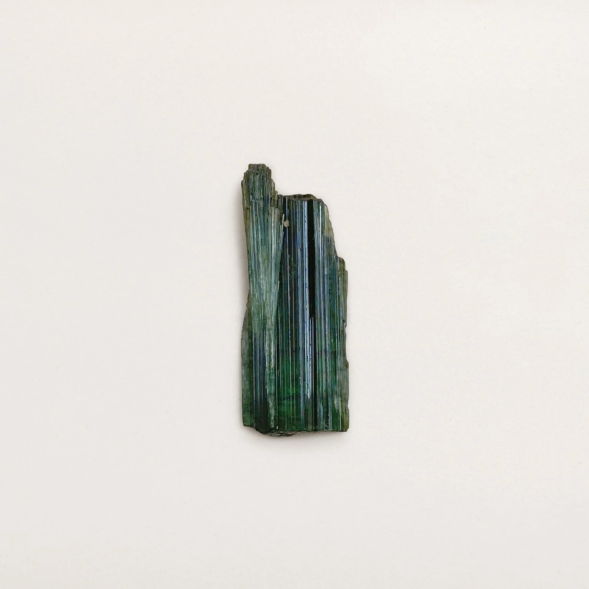623-Crystal_Voyager_Ethical_Green_Tourmaline_for_sale_Brazil_3.jpg