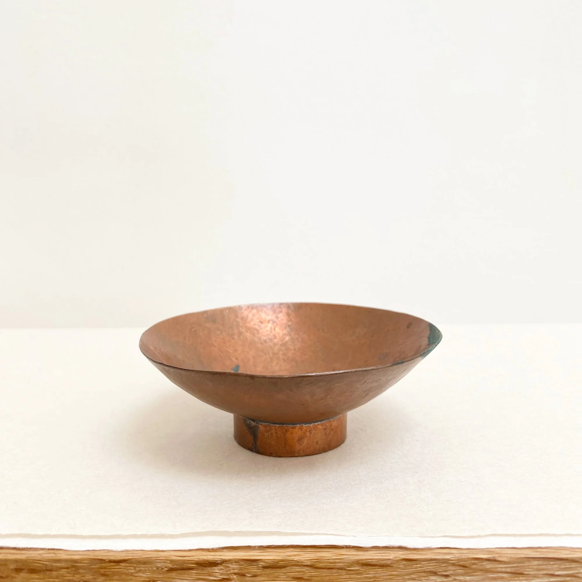 VS-OB-99_Crystal_Voyager_Vintage_Handmade_Copper_Pedestal_Dish_for_sale_3.jpg
