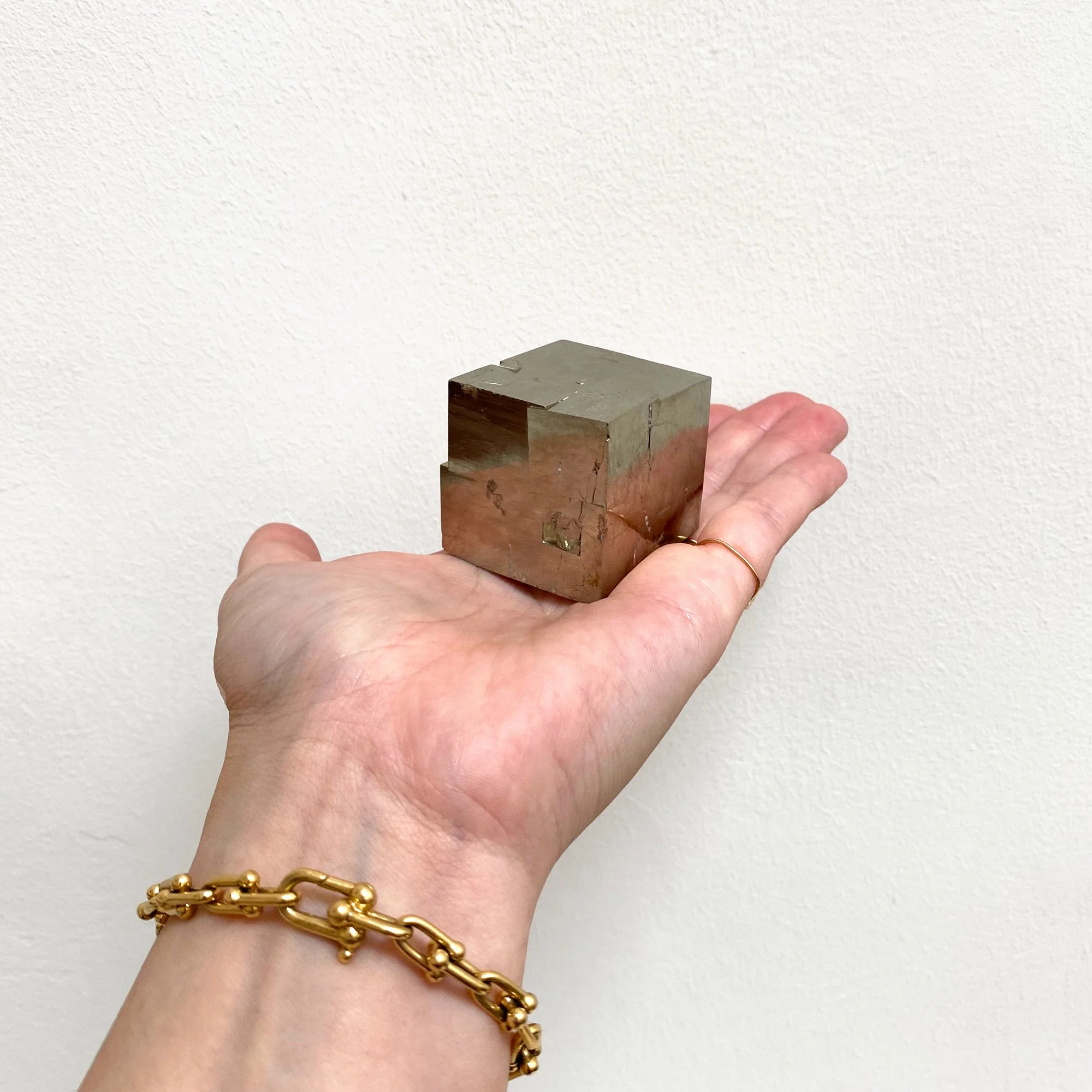 735-1-Crystal_Voyager_Shop_Large_Spanish_Pyrite_Cube_4.jpg