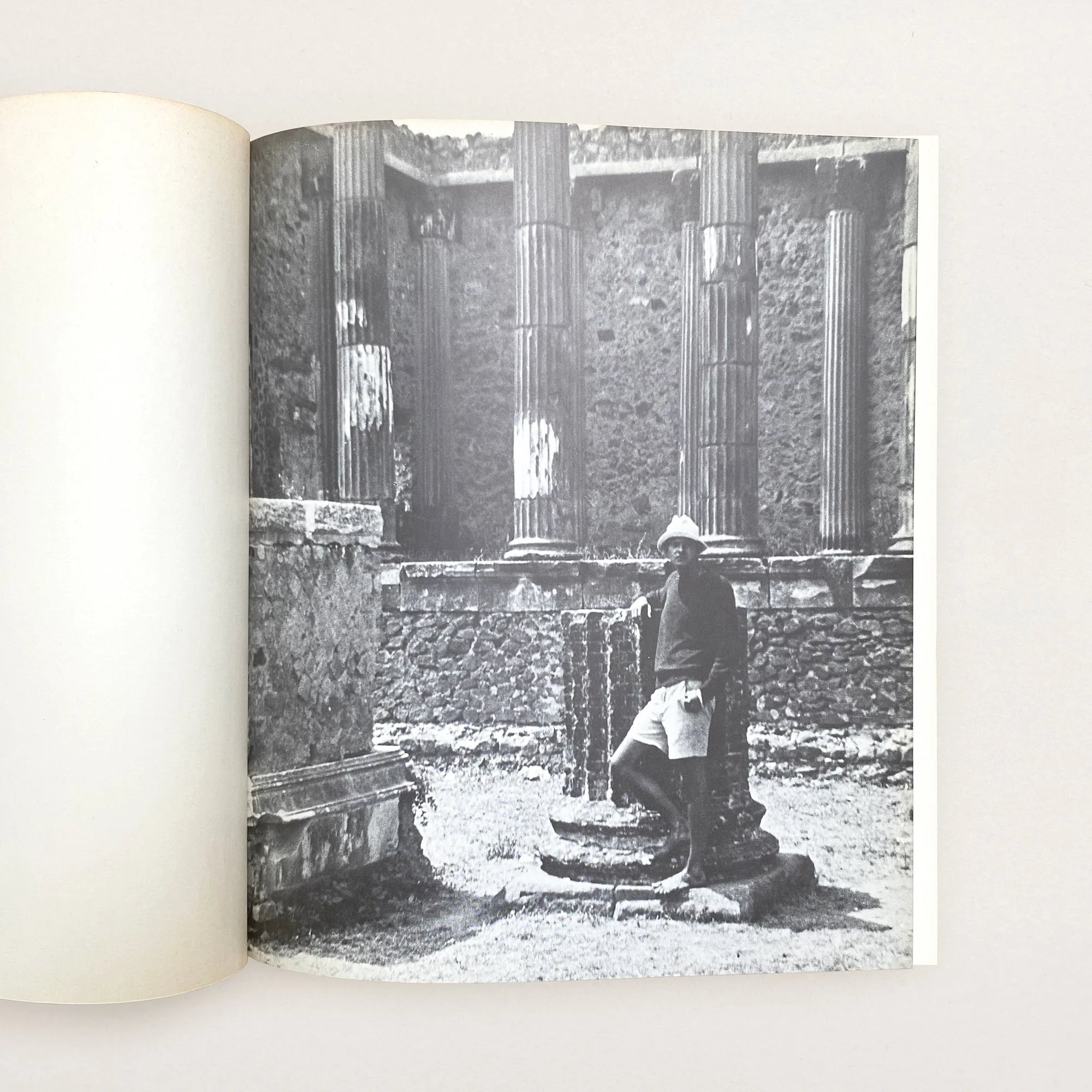 VS-AB-88-Crystal_Voyager_vintage_art_book_Cy_Twombly_book_2.jpg