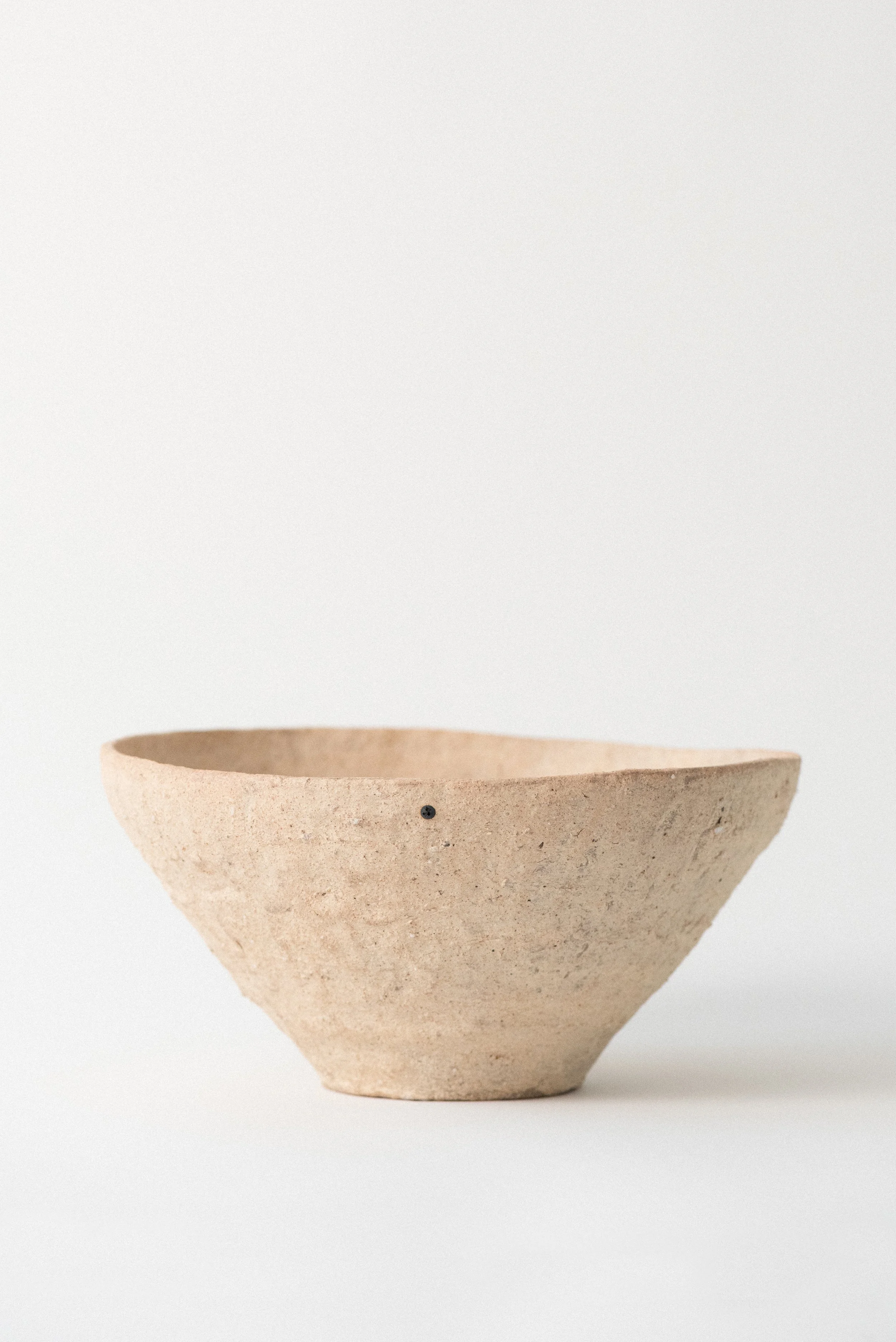 Crystal_Voyager_Shop_Justin_Hoffman_Abstract_Shigaraki_Clay_Modernist_bowl_a_for_Sale_1.jpg