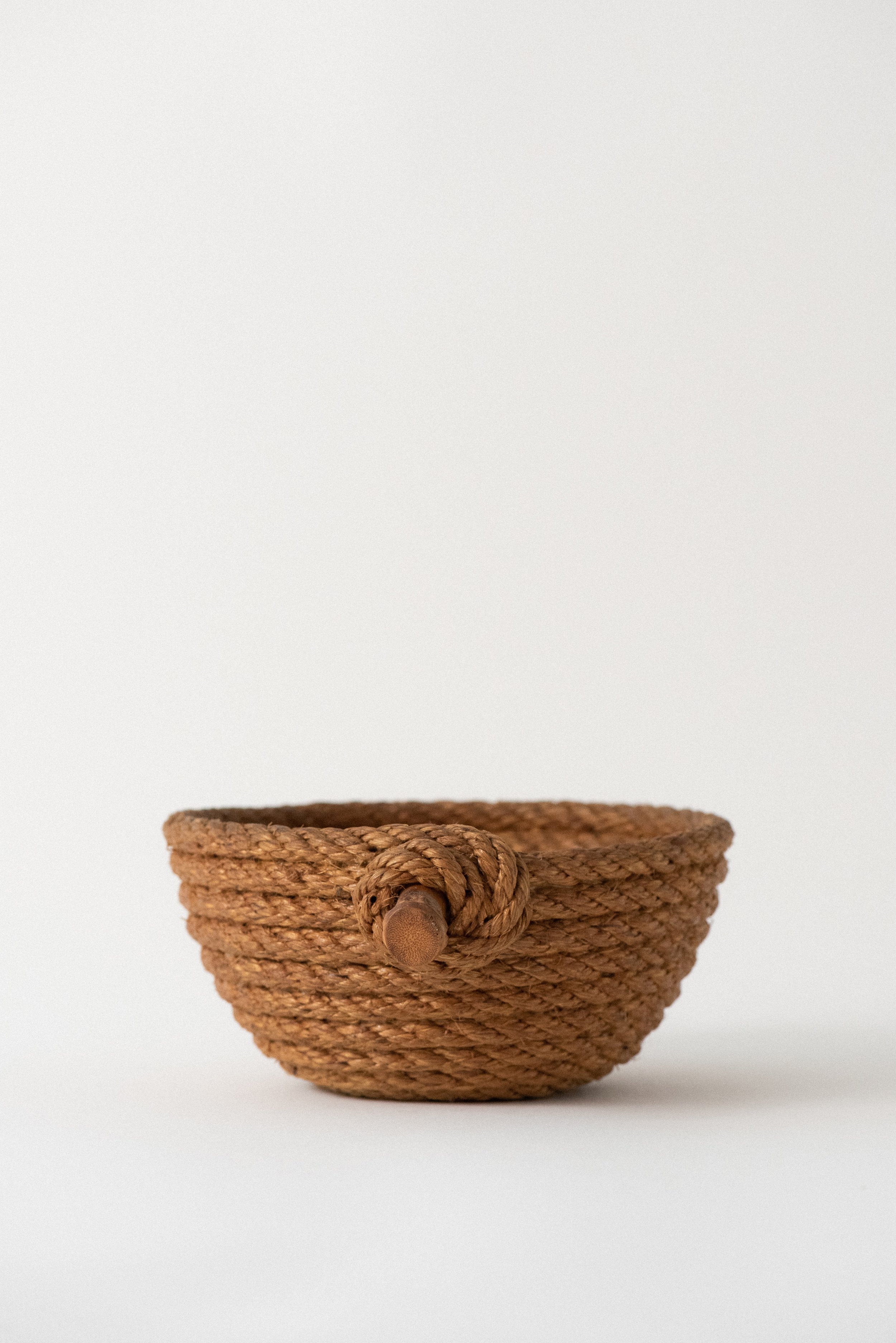 4735-OB-103_Crystal_Voyager_Store_Audoux_Minet_Rope_Bowl_2.jpg