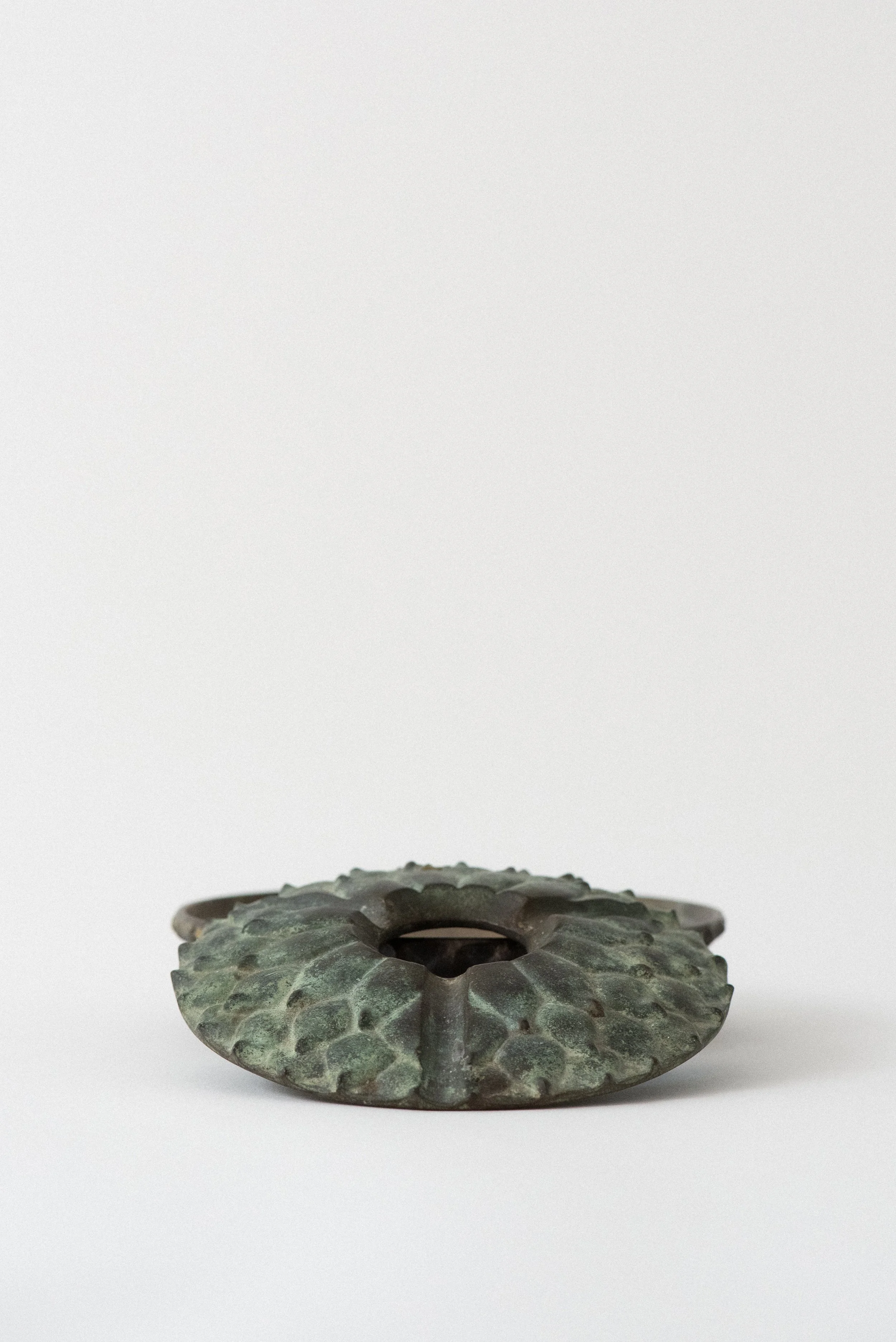 VS-OB-116-Crystal_Voyager_art_deco_cas_brass_lotus__verdigris_ashtray_dish_for_sale_3.jpg