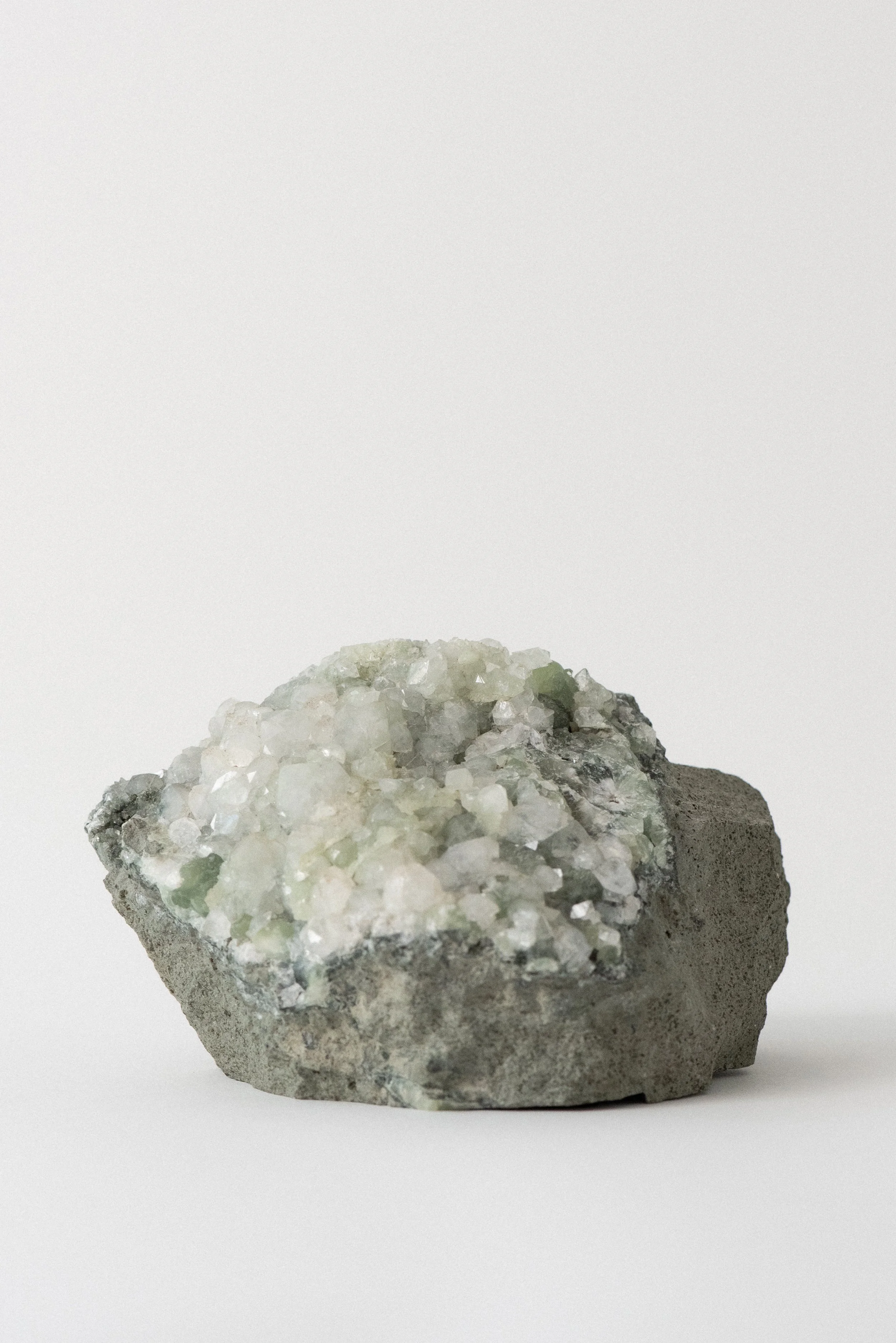 812_Crystal_Voyager_Apophyllite_Prehnite_O_and_G_Quarry_Southbury_Connecticut_mineral_specimen_for_sale_2.jpg