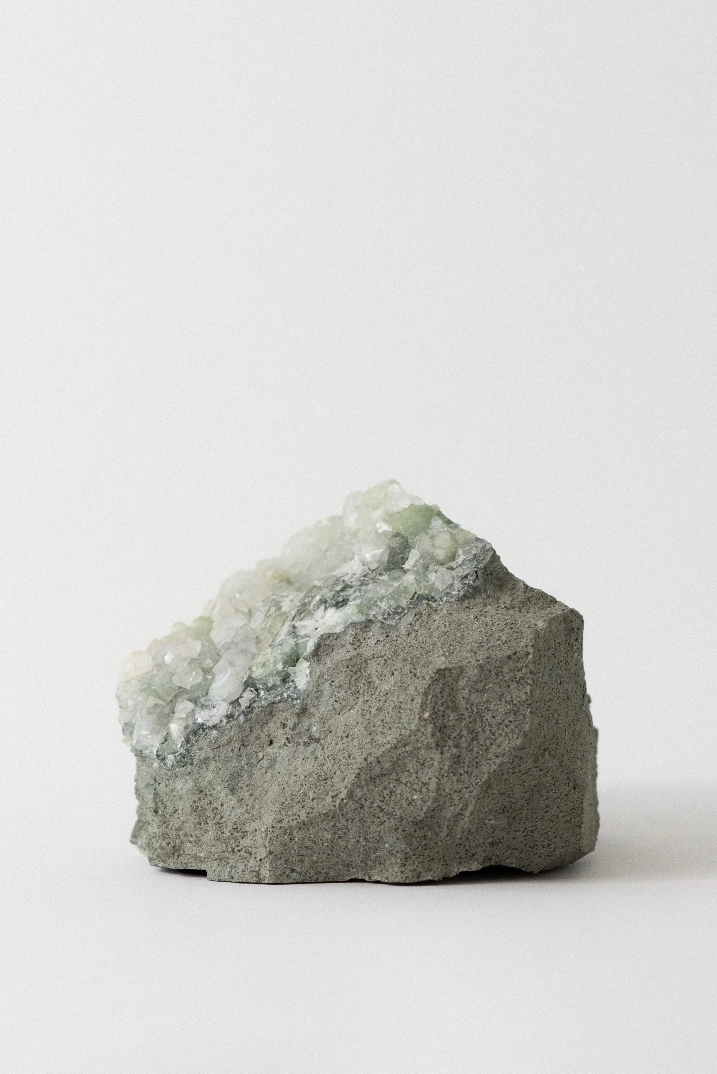 812_Crystal_Voyager_Apophyllite_Prehnite_O_and_G_Quarry_Southbury_Connecticut_mineral_specimen_for_sale_4.jpg