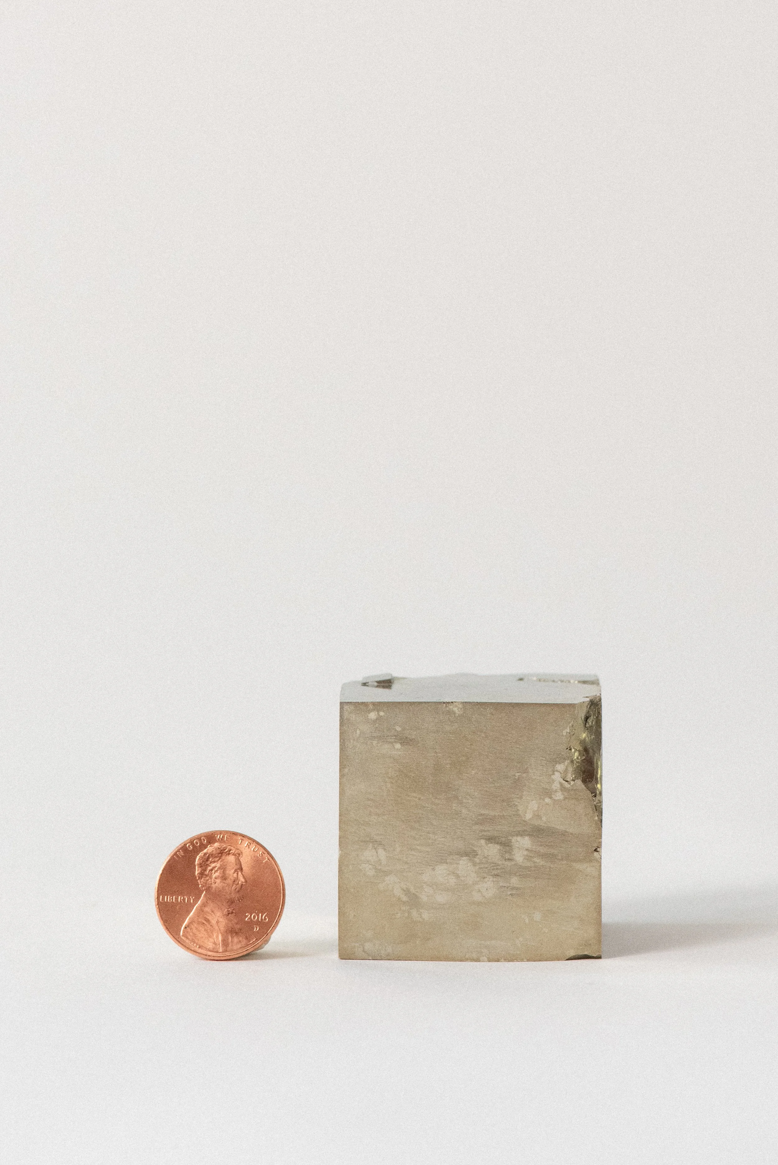 769-5-Crystal_Voyager_Shop_Large_Spanish_Pyrite_Cube_2.jpg