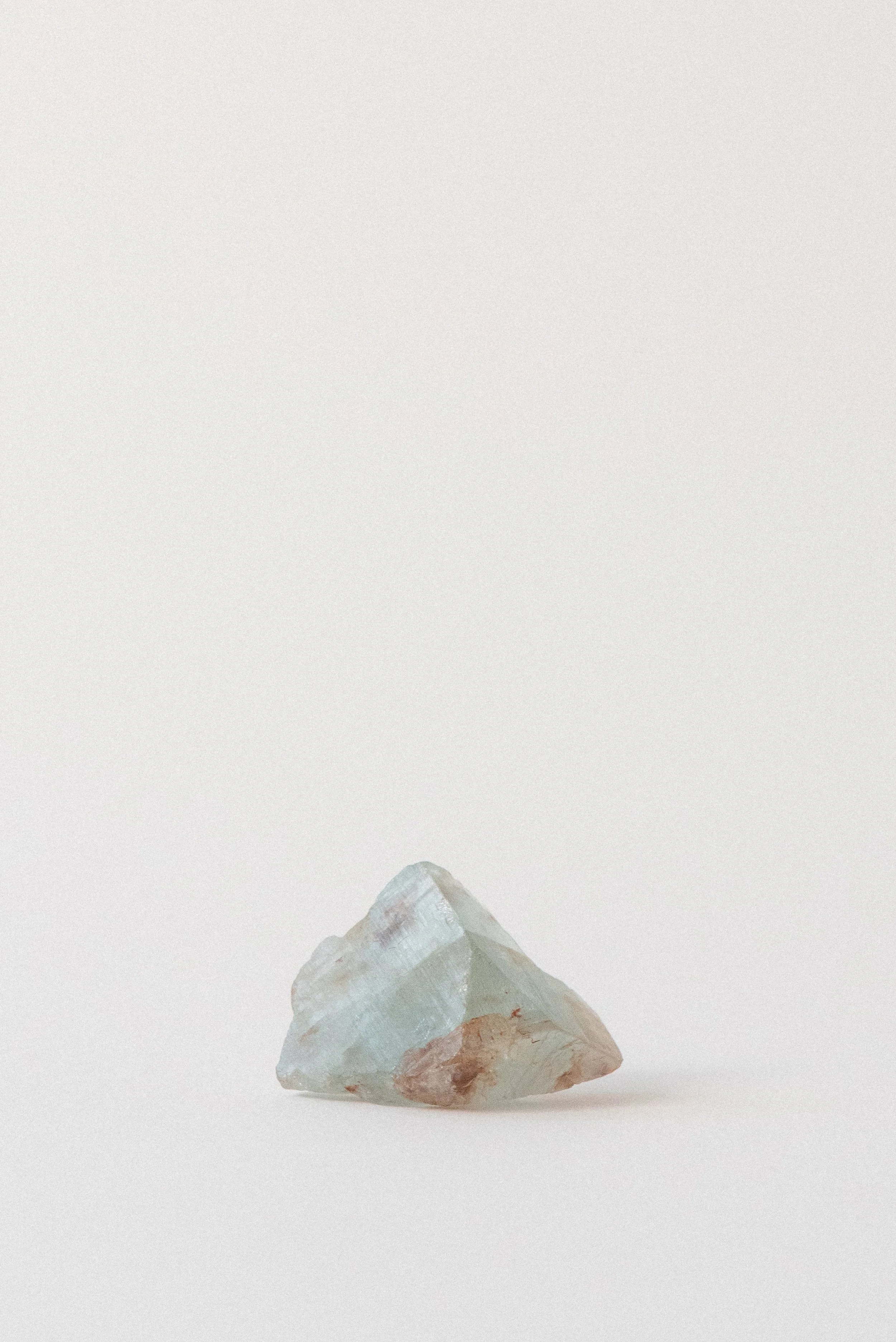 852-1_Crystal_Voyager_Shop_Ethically_sourced_Blue_Topaz_from_Colorado_2.jpg
