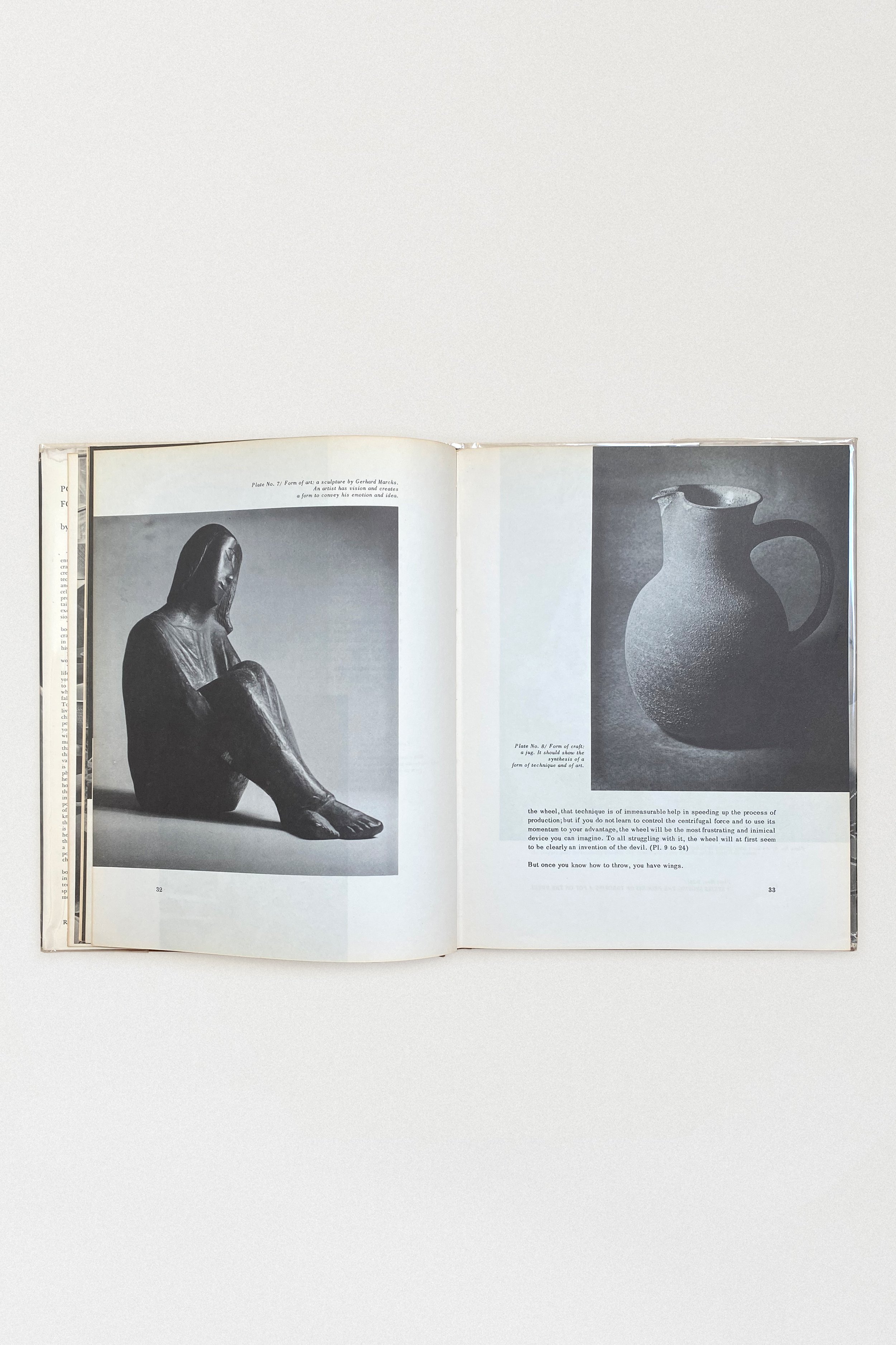 AB-Crystal_Voyager_Vintage_artbook_Pottery-Form-and-Expression_Marguerite_Wildenhain_2.jpg